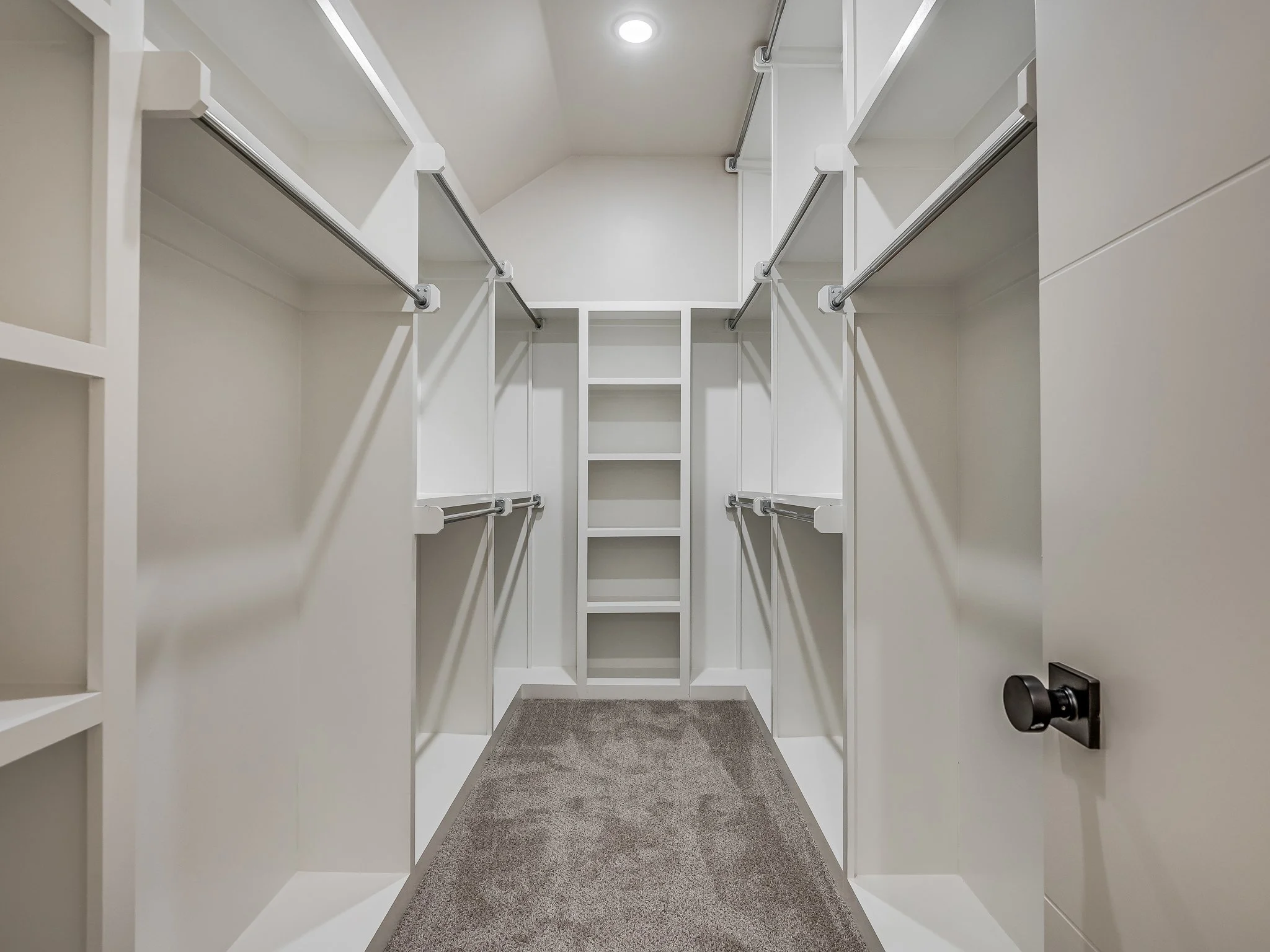 25187 Ethan St-45.jpg