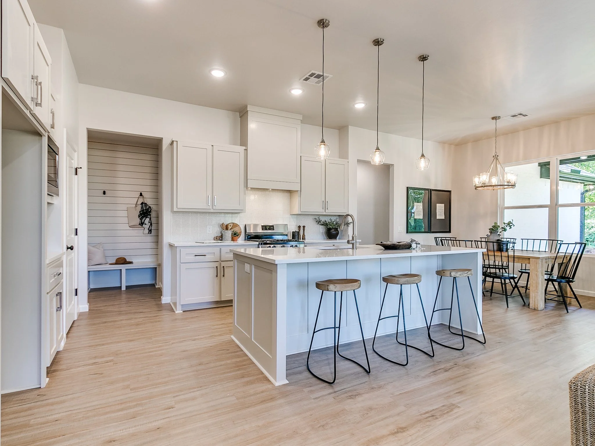 32-web-or-mls-7212 NW 152nd St-36.jpg