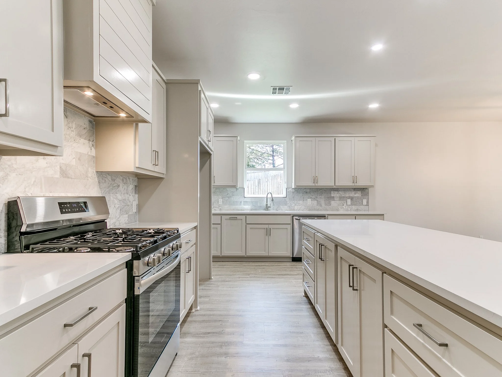 38-web-or-mls-7236 NW 152nd St-39.jpg