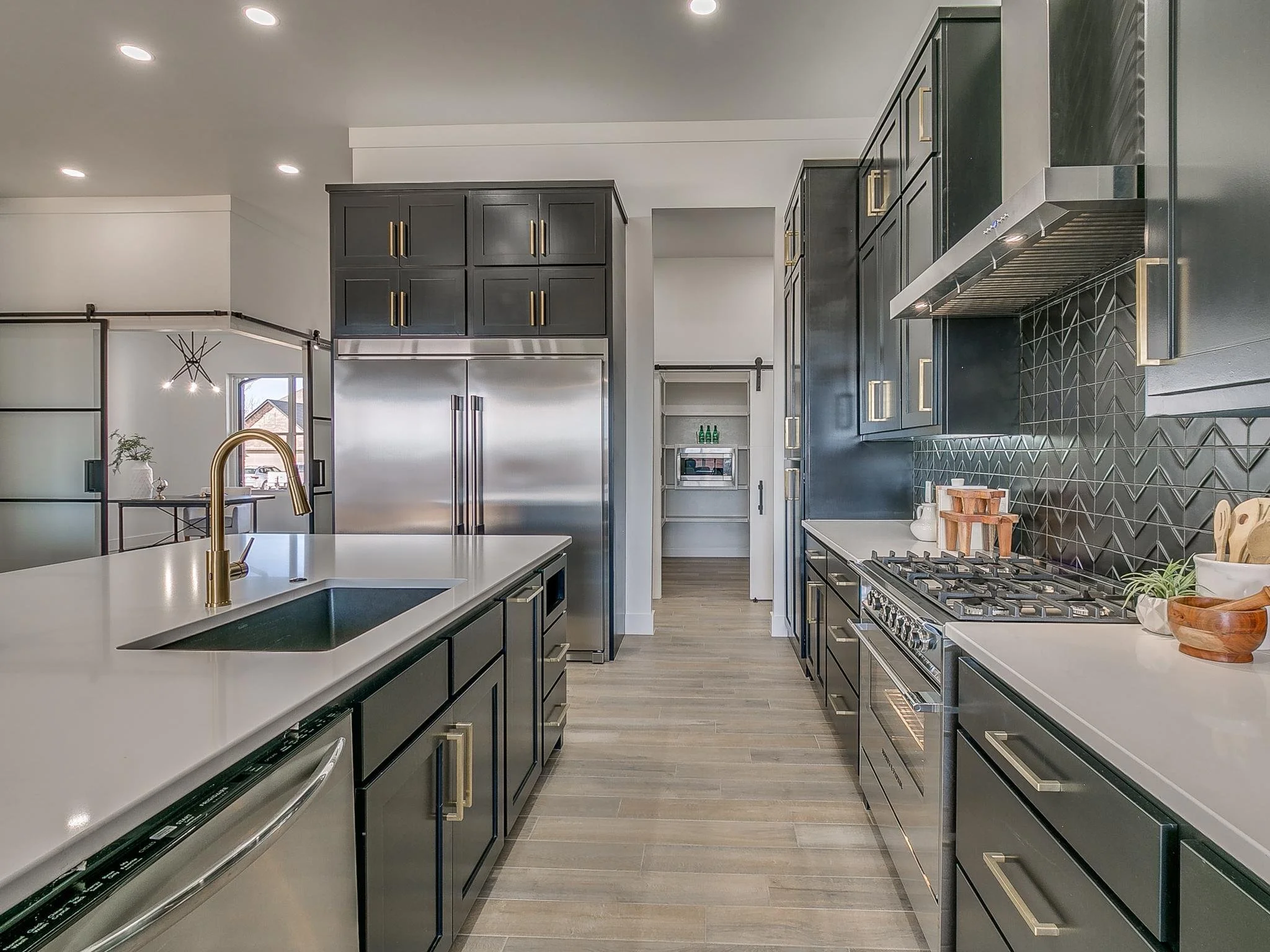 12612 Shenandoah Dr-30.jpg