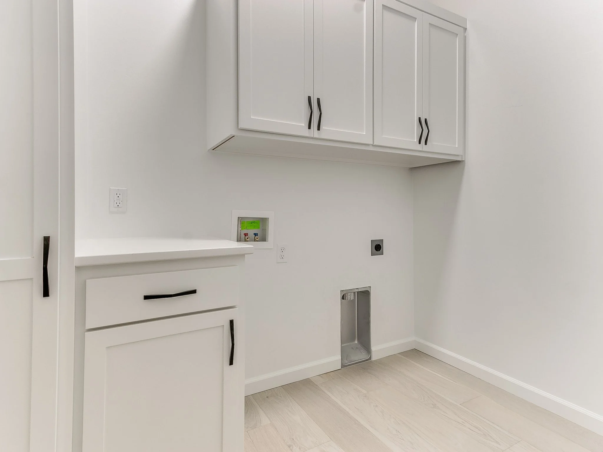 39-web-or-mls-2433 SW 127th St-40.jpg