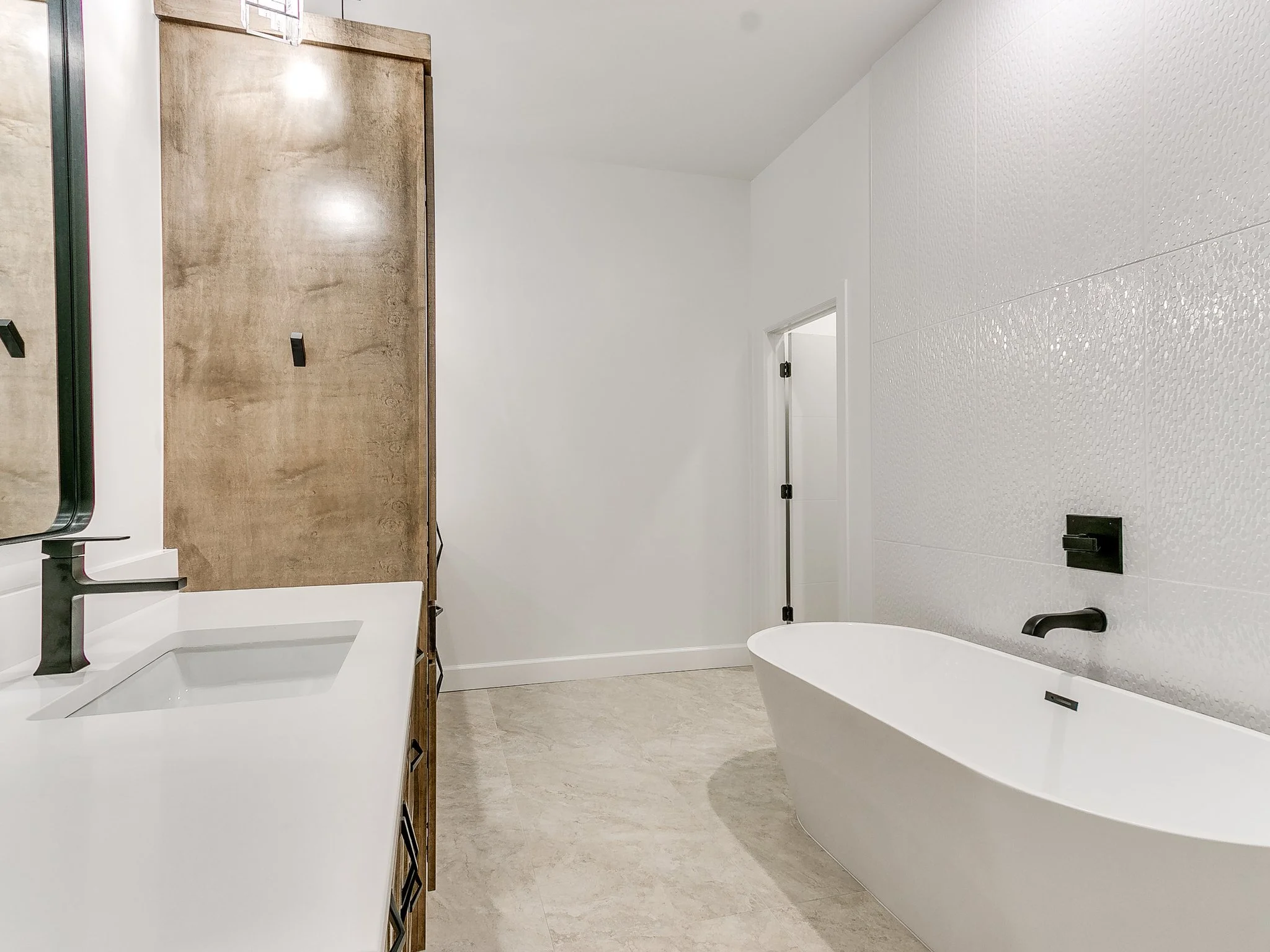45-web-or-mls-2433 SW 127th St-46.jpg