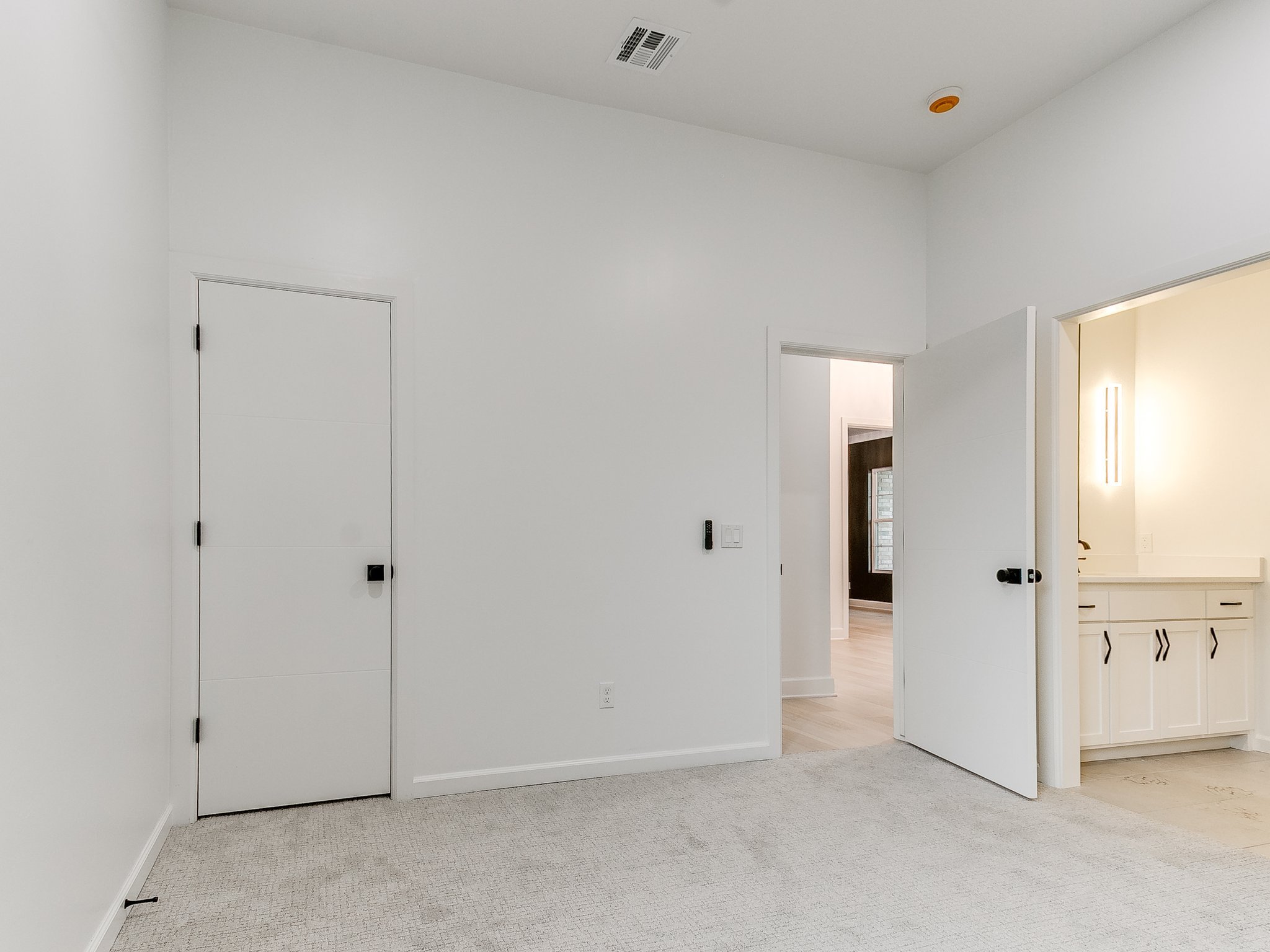 57-web-or-mls-2433 SW 127th St-58.jpg