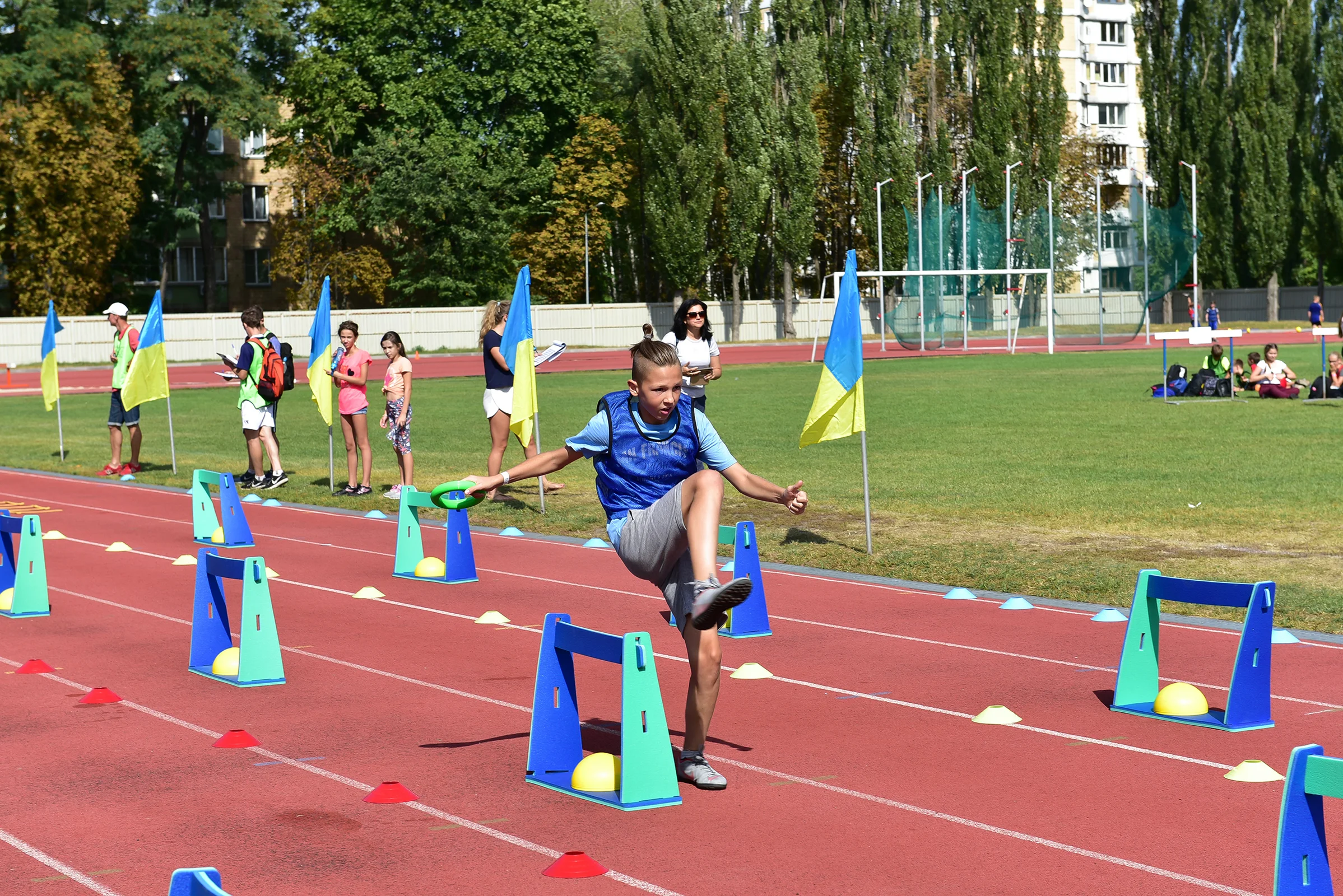 Проведення змагань "Дитяча легка атлетика IAAF"