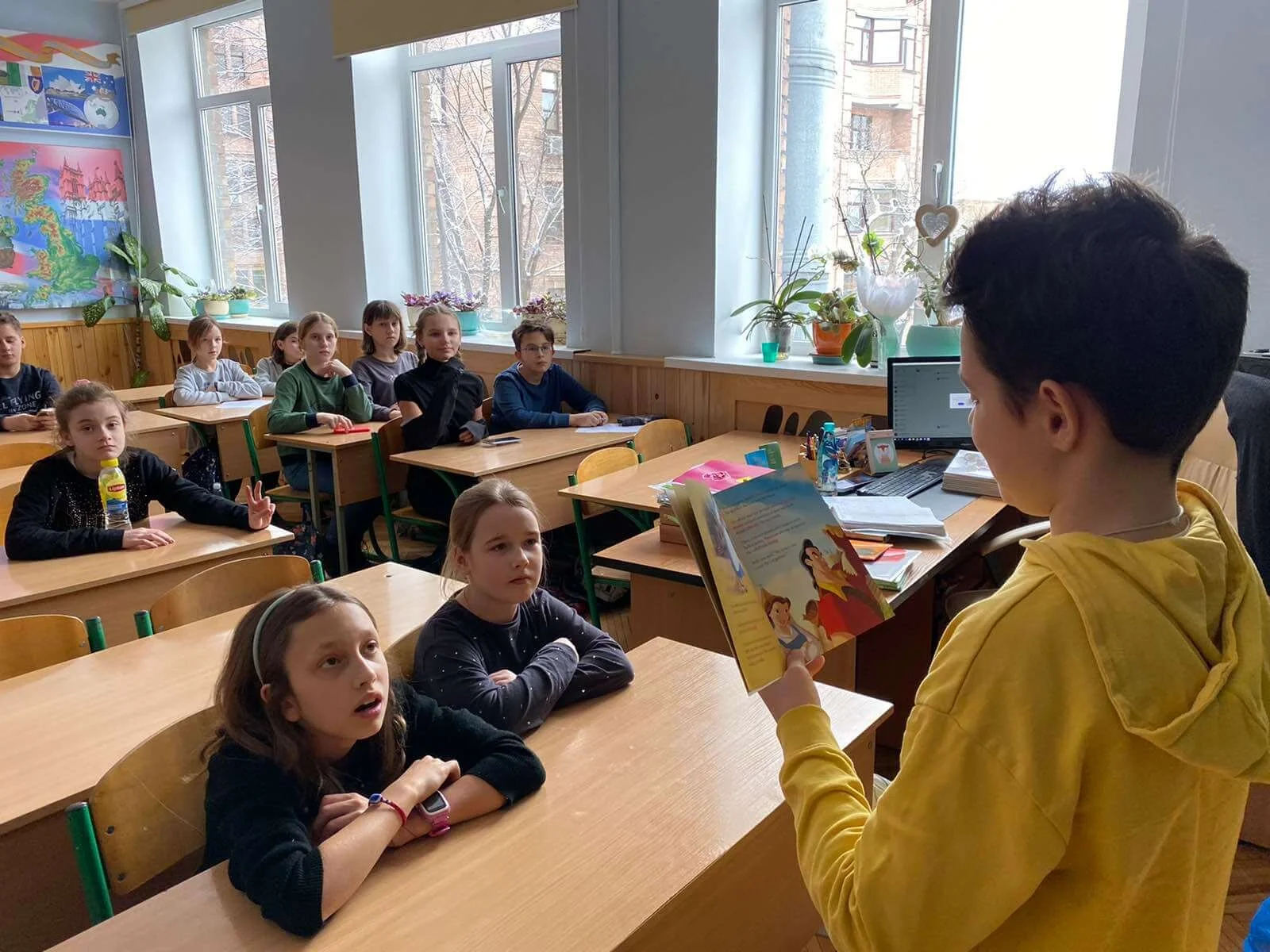 Сьогодні - Всесвітній день читання вголос!
