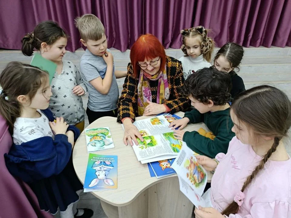 Учні 1–2-х класів зустрілися із дитячою поетесою Надією Богус