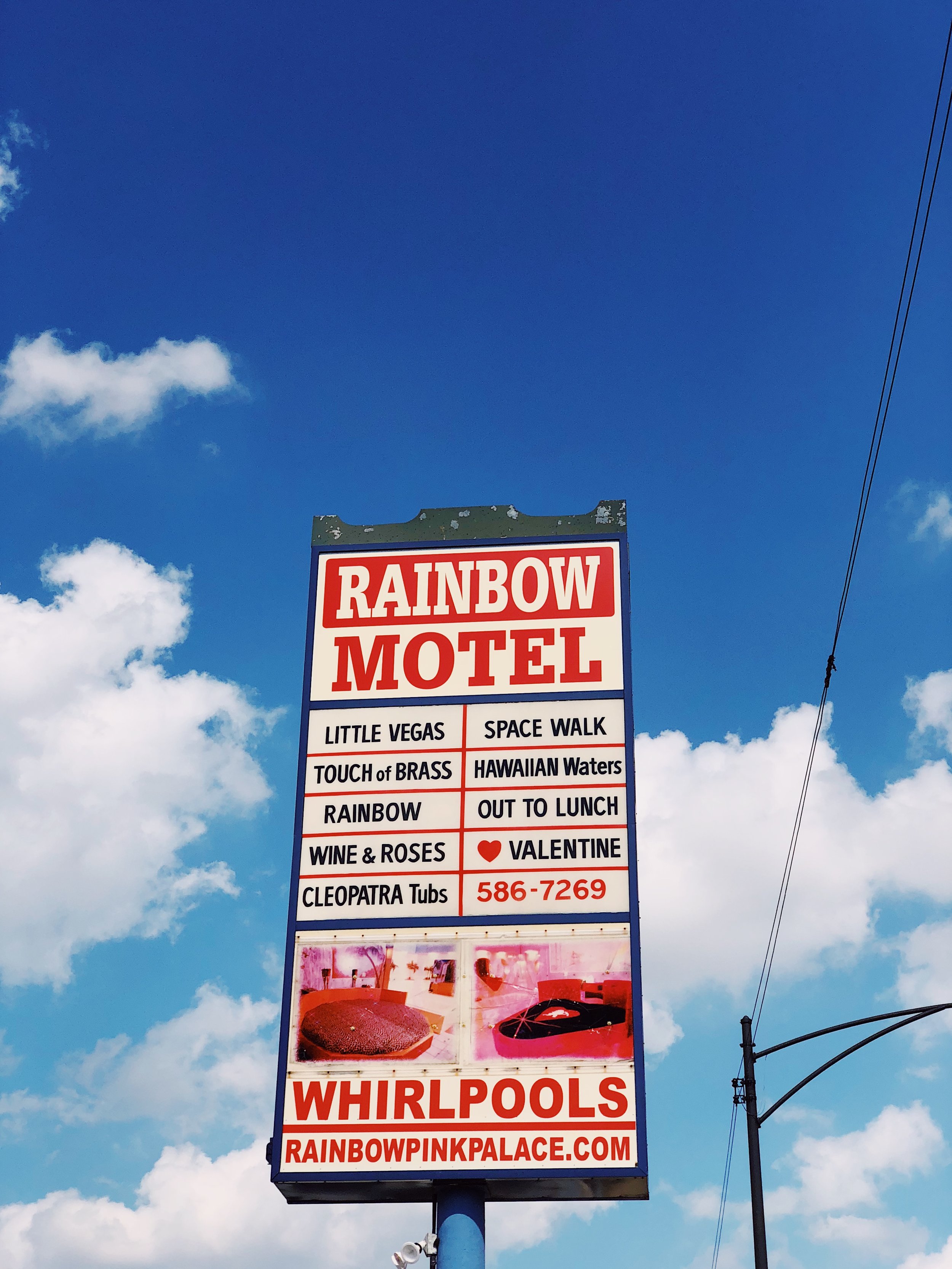 RainbowMotel1_2.JPG