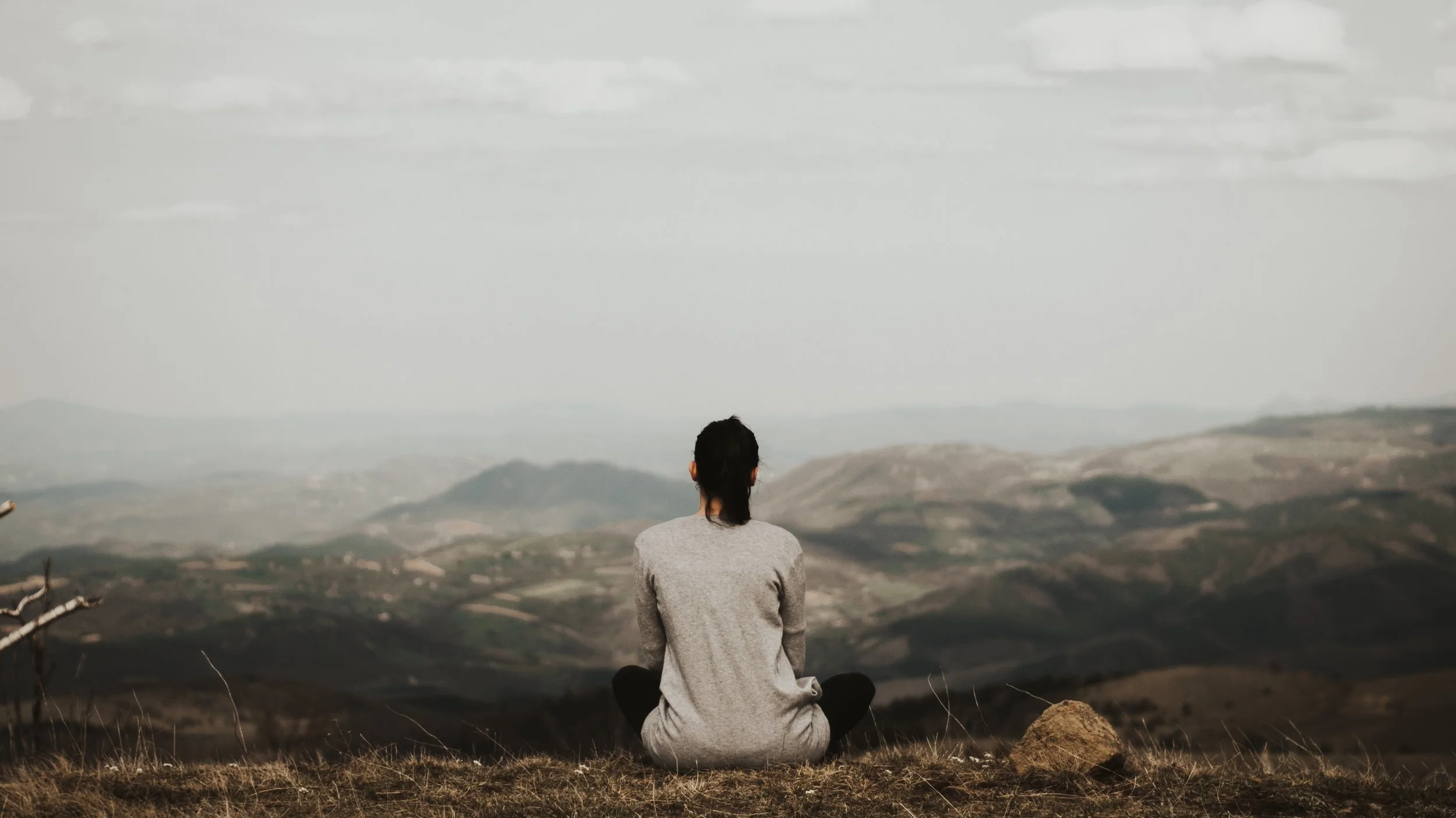 Meditation-gut-health-stress.jpg