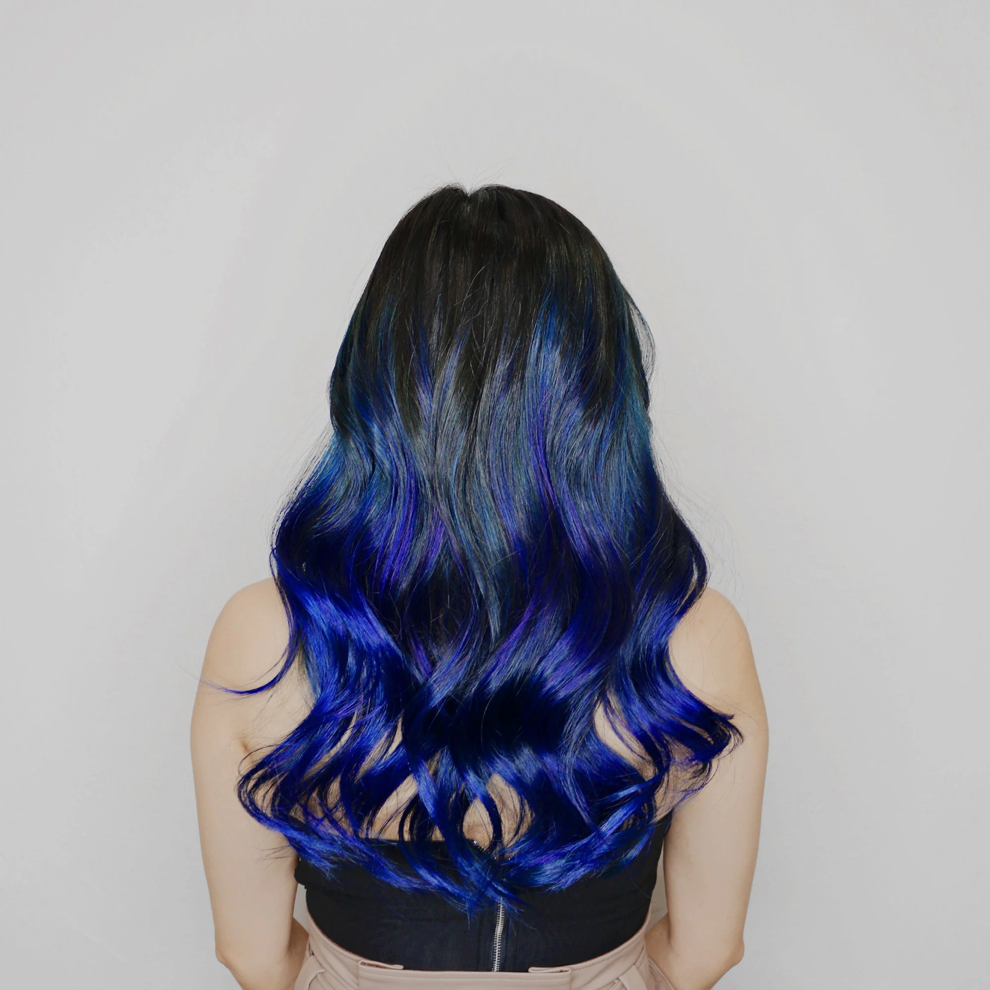 Floating into October like 💃💙

Contact us via DM/WhatsApp for enquires &amp; appointment bookings!📲 #feelingtheimpulse