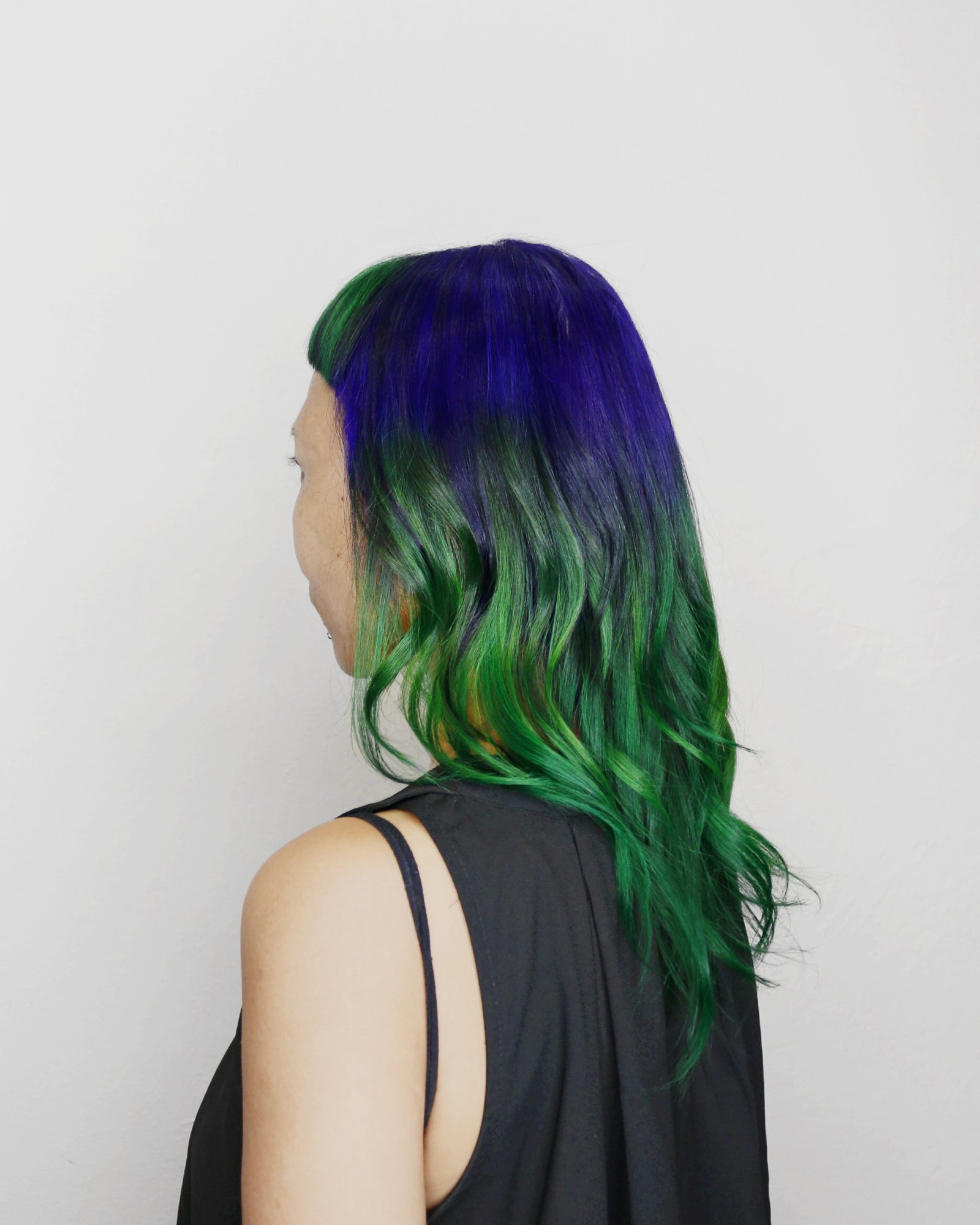 🌲 Sleighin&rsquo; all day with this jingle bell blend of merry shades.

Contact us via DM/WhatsApp for enquires &amp; appointment bookings!📲 #feelingtheimpulse