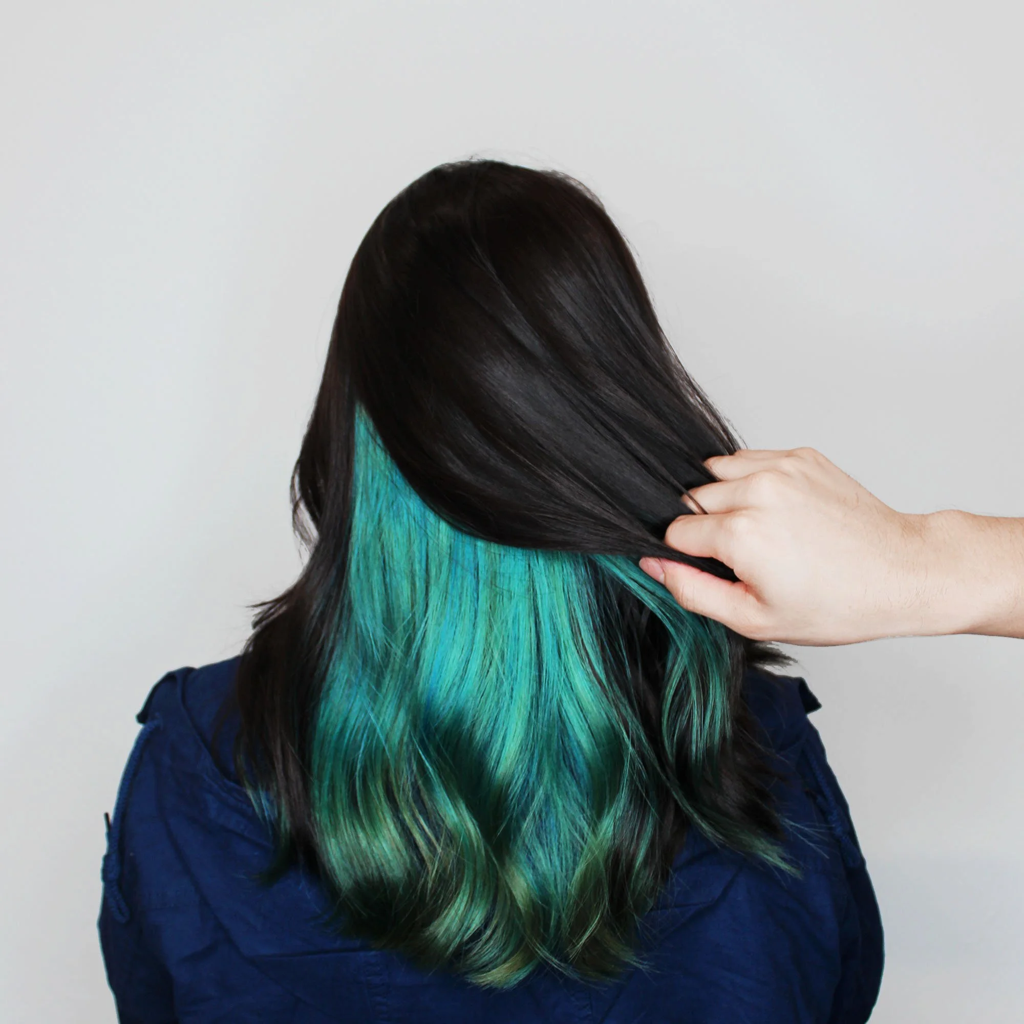 🌊 Been feeling overwhelmed lately? Maybe what you need isn&rsquo;t a holiday&hellip; it&rsquo;s aquamarine hair.

Contact us via DM/WhatsApp for enquires &amp; appointment bookings!📲 #feelingtheimpulse