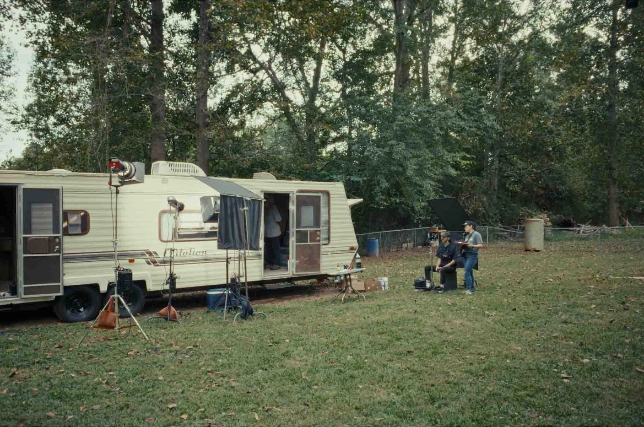 Trailer 6.jpg