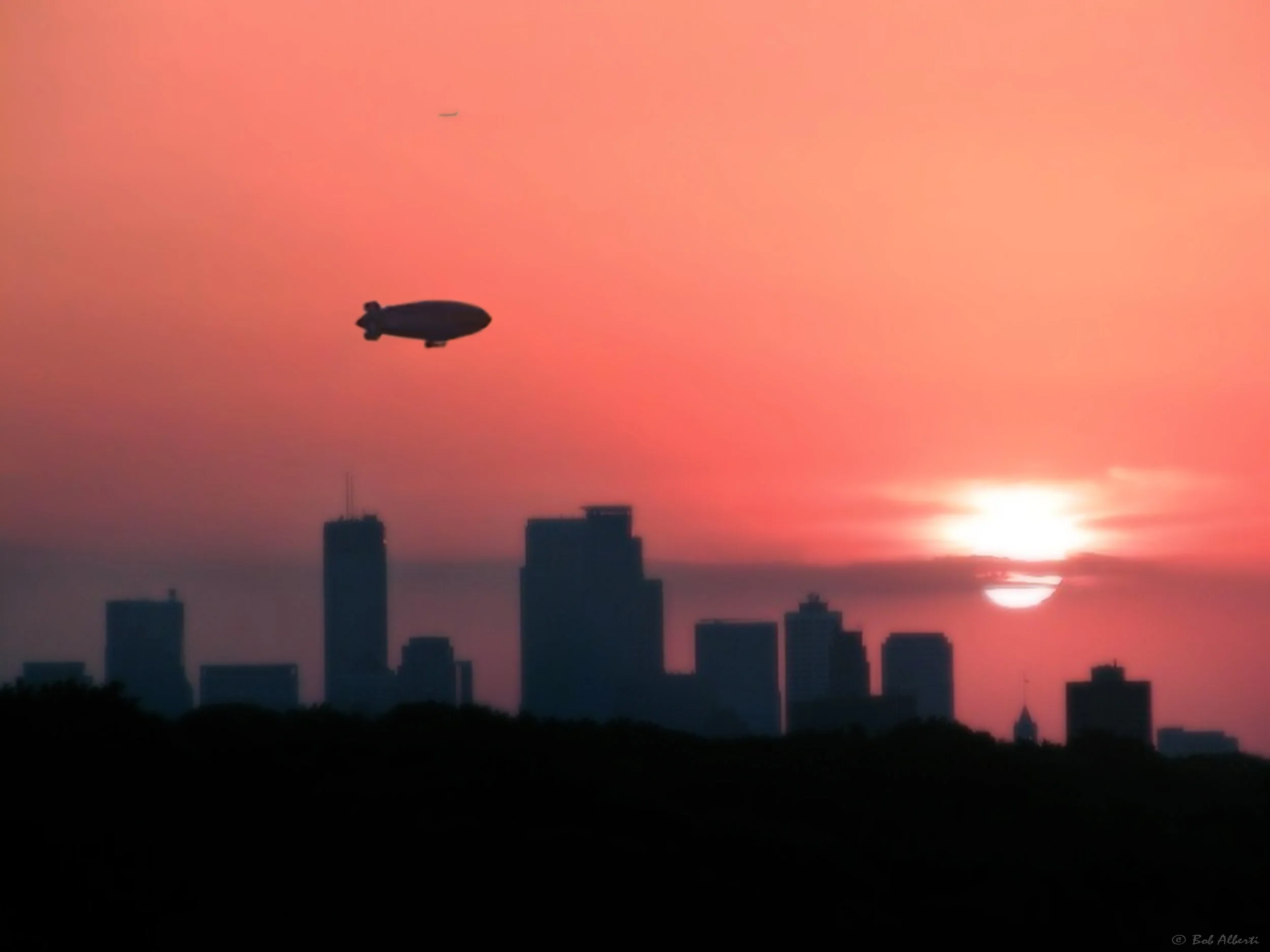 P6290073 - Blimp