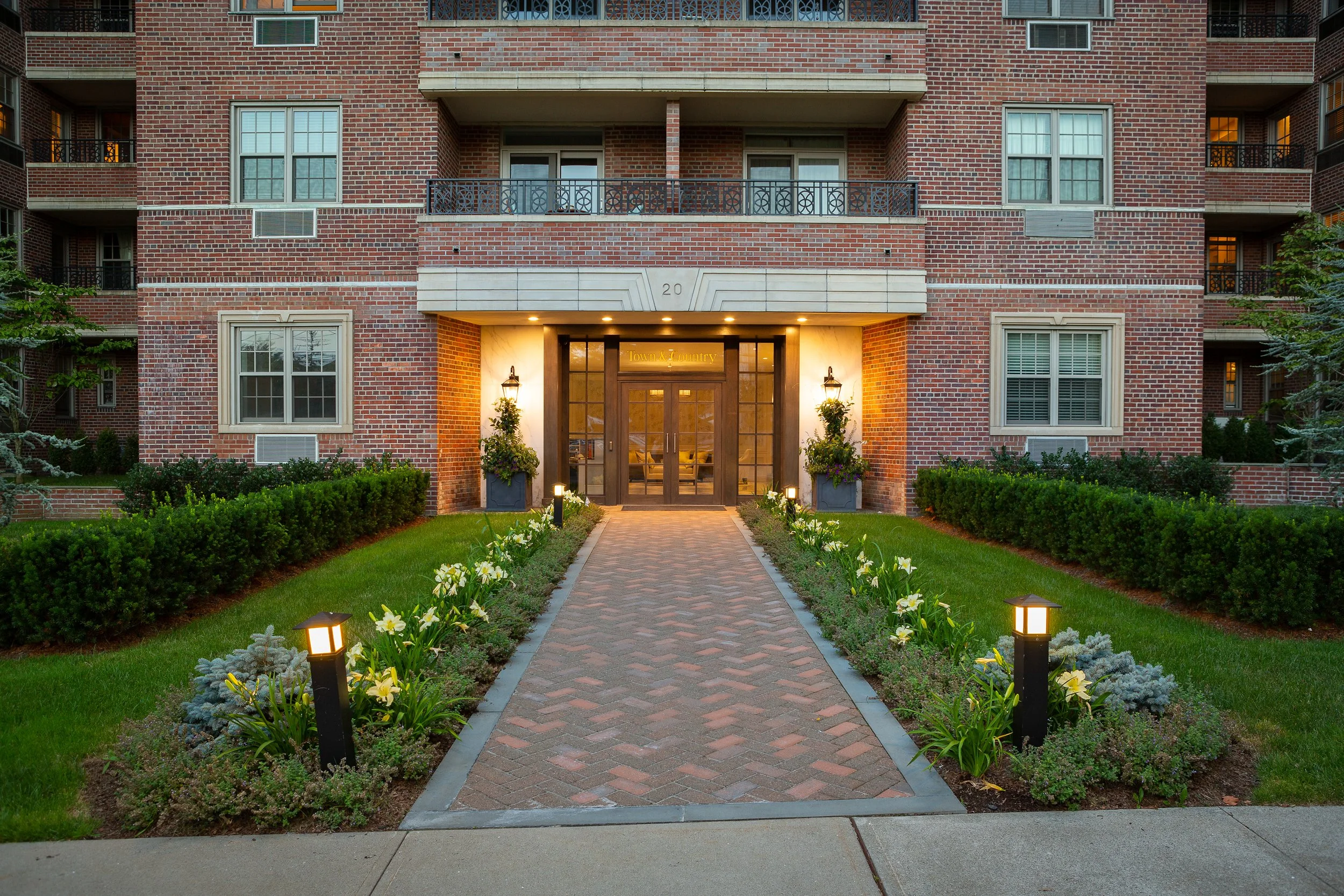 20 Church St, Greenwich, CT-12.jpg