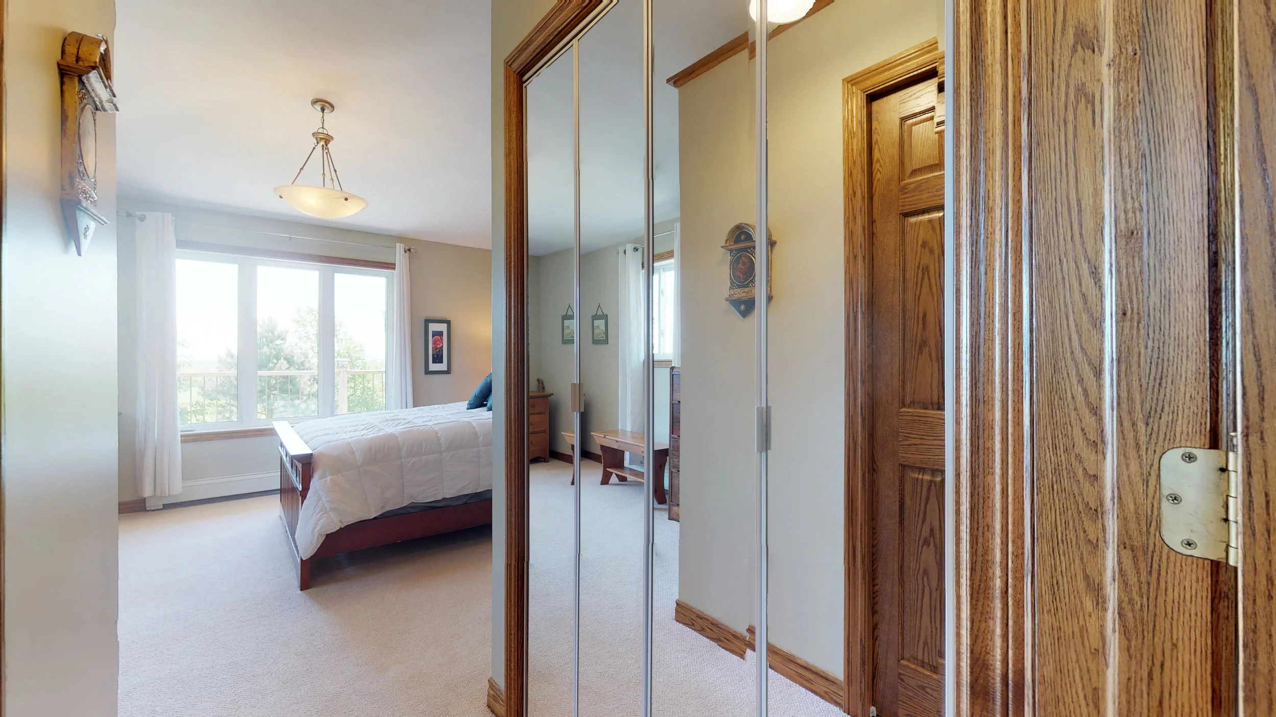 Master Bedroom(1).jpg