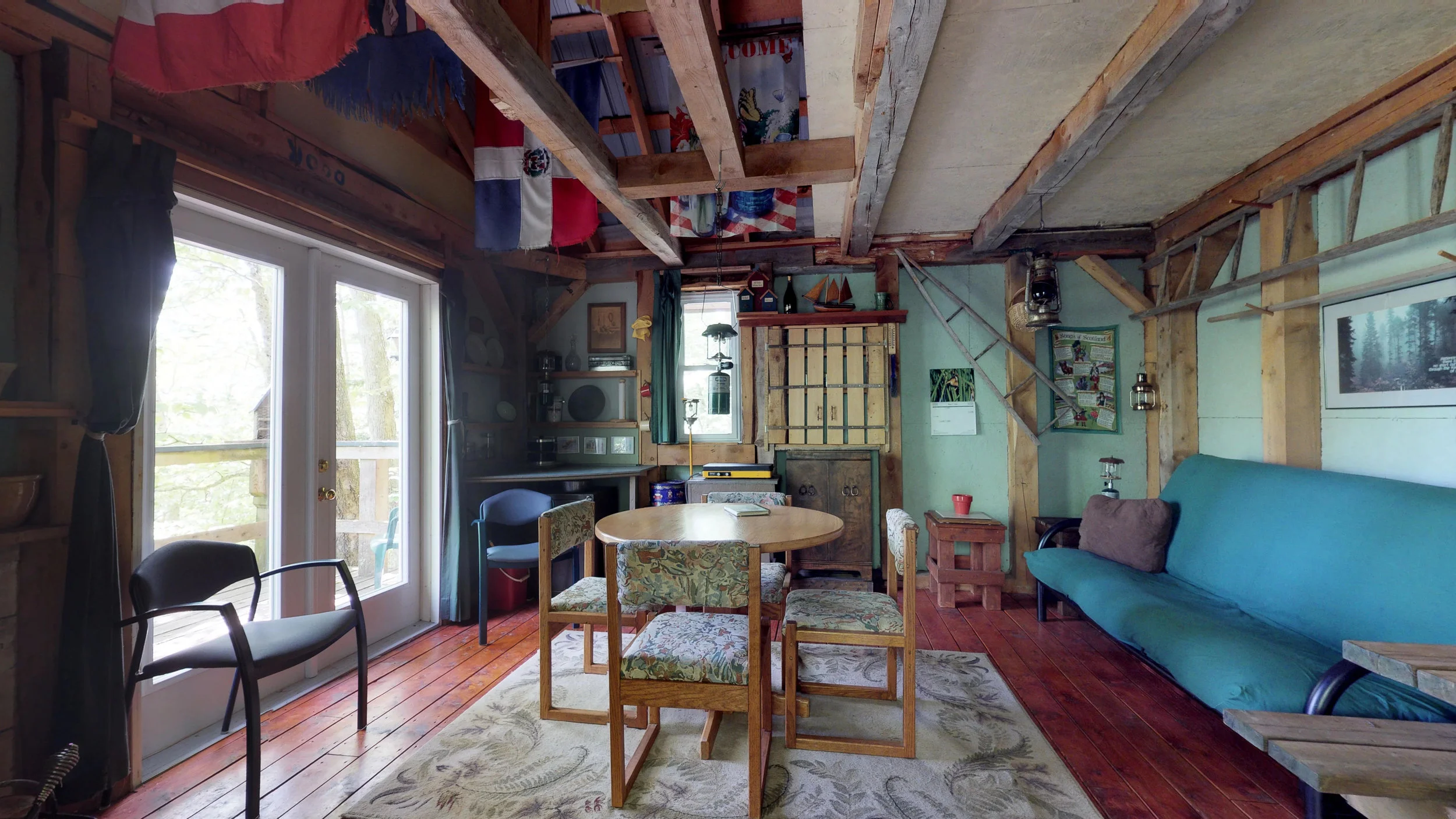 Trails End Cottage.jpg