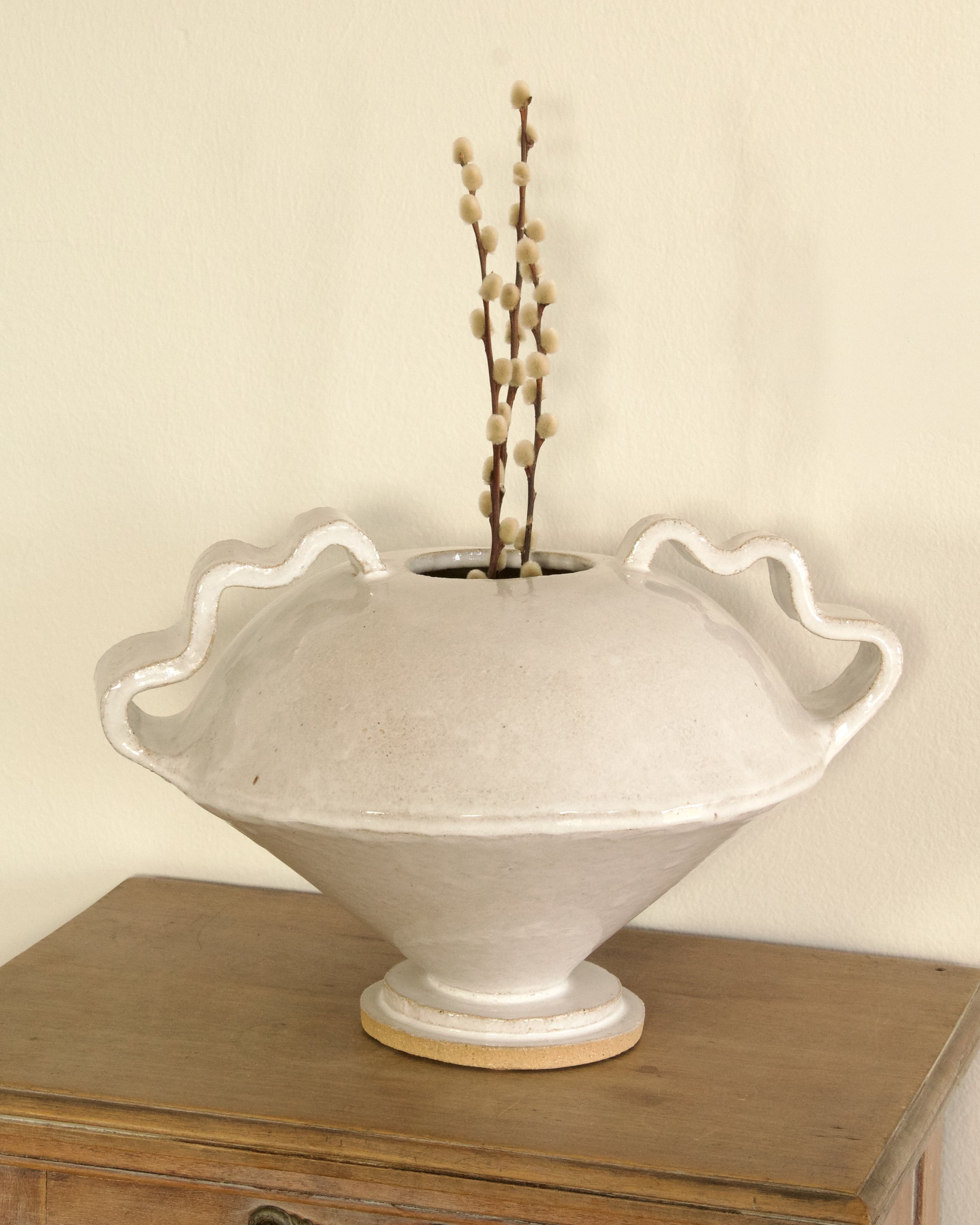 Dandelion White Dome Vase