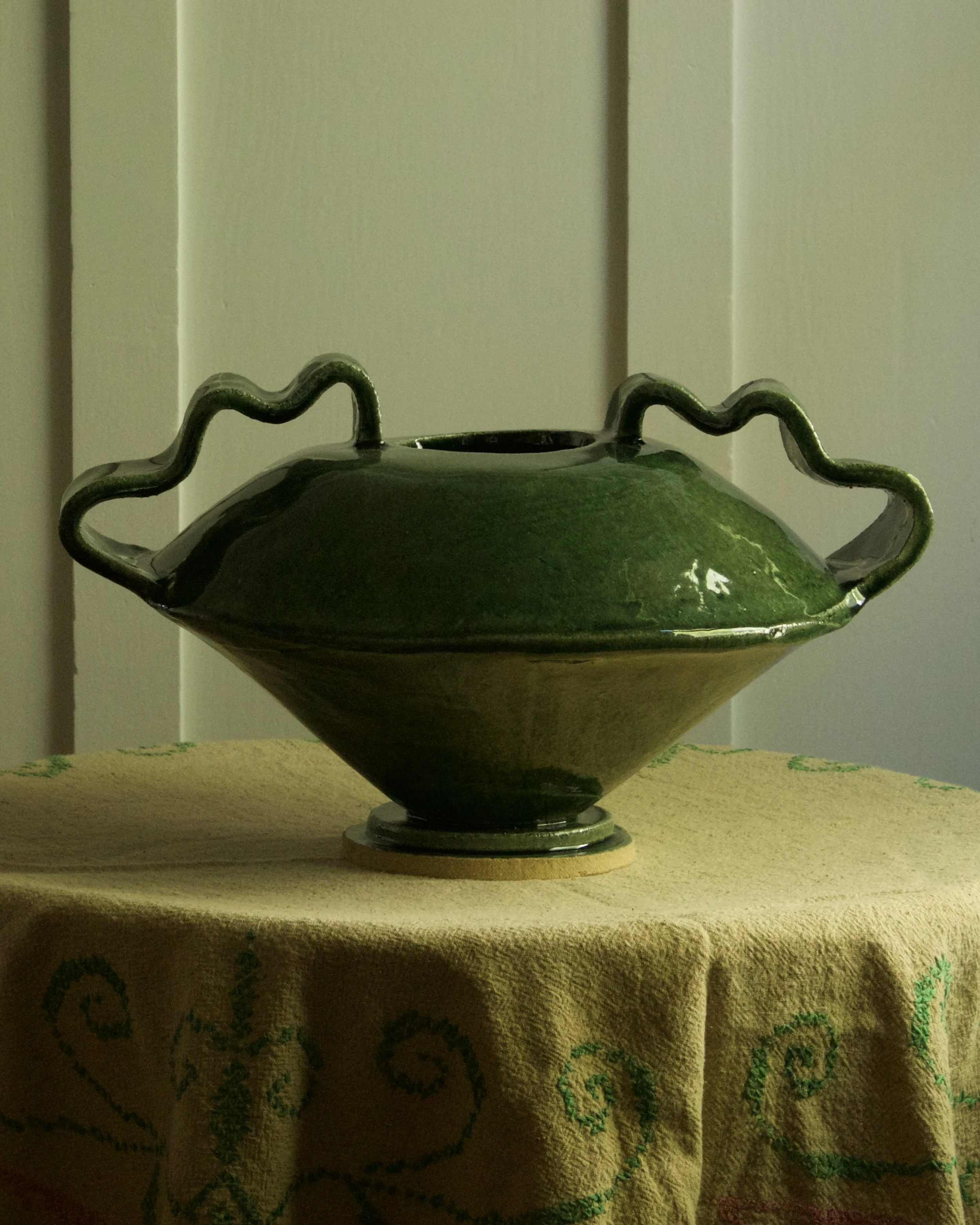 Glassy Green Dome Vase