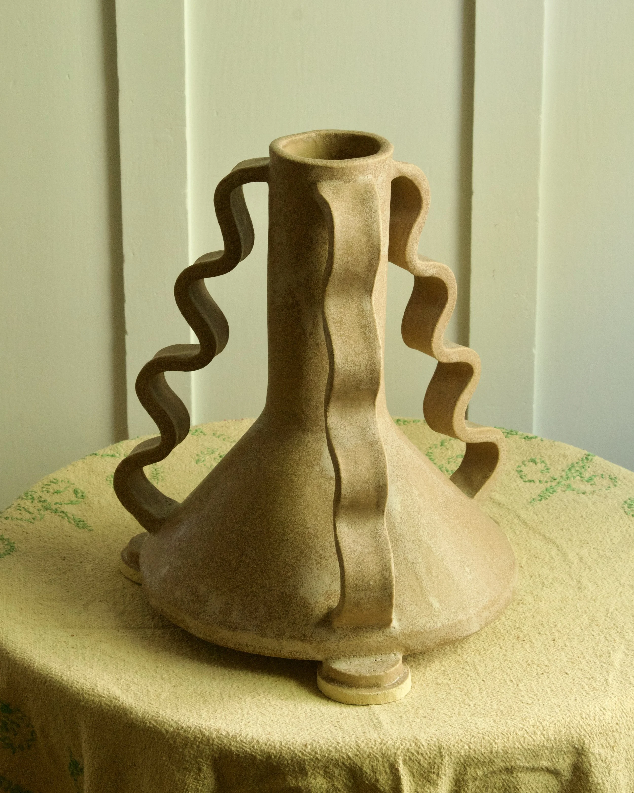 Mauve Swoop Vase