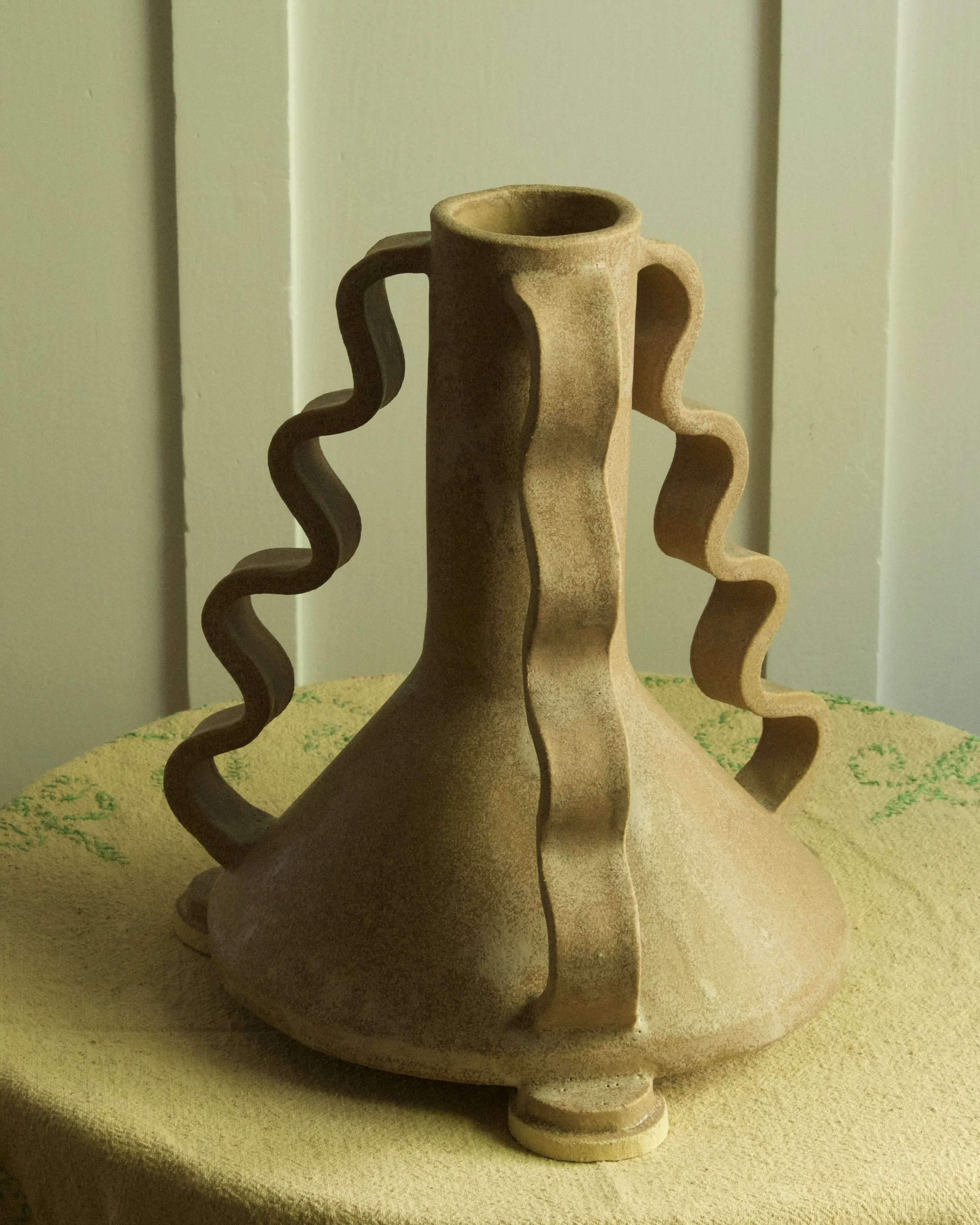 Mauve Swoop Vase