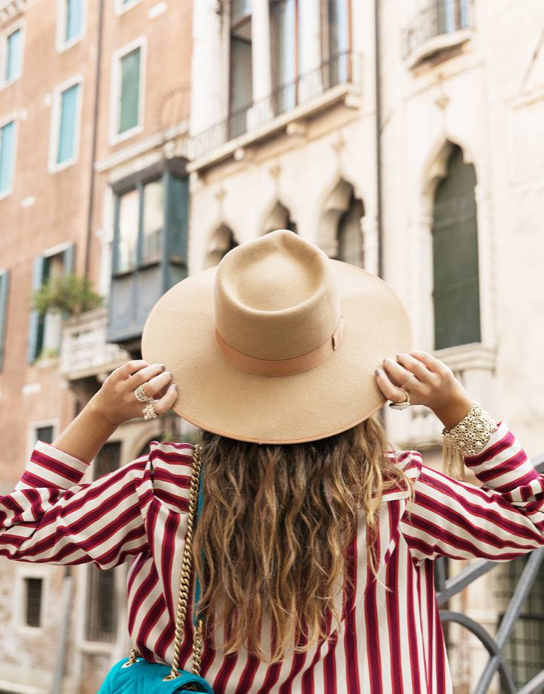 Kendra Scott x Collage Vintage
