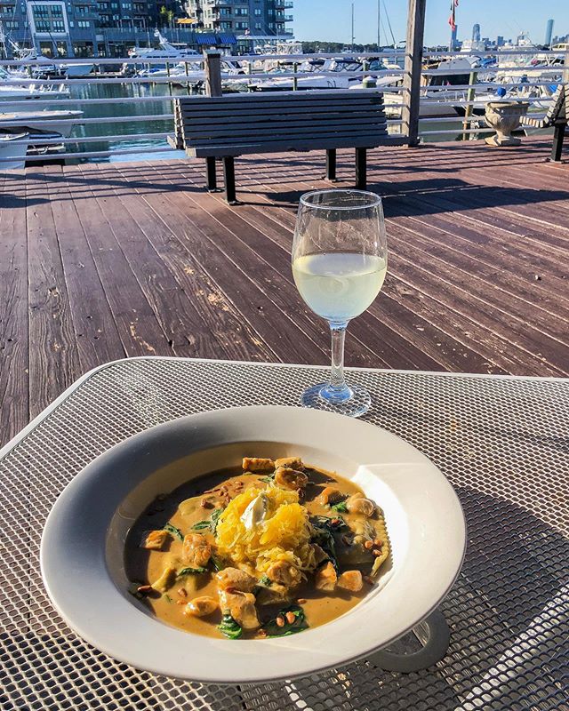 Saturday Night Specials at Siros ✨
Harvest ravioli served over spaghetti squash in a maple cream sauce 🤩

Grilled Swordfish with pineapple salsa, risotto and roasted brussel sprouts 😋
.
.
.
Patio is open! Kitchen until 10PM