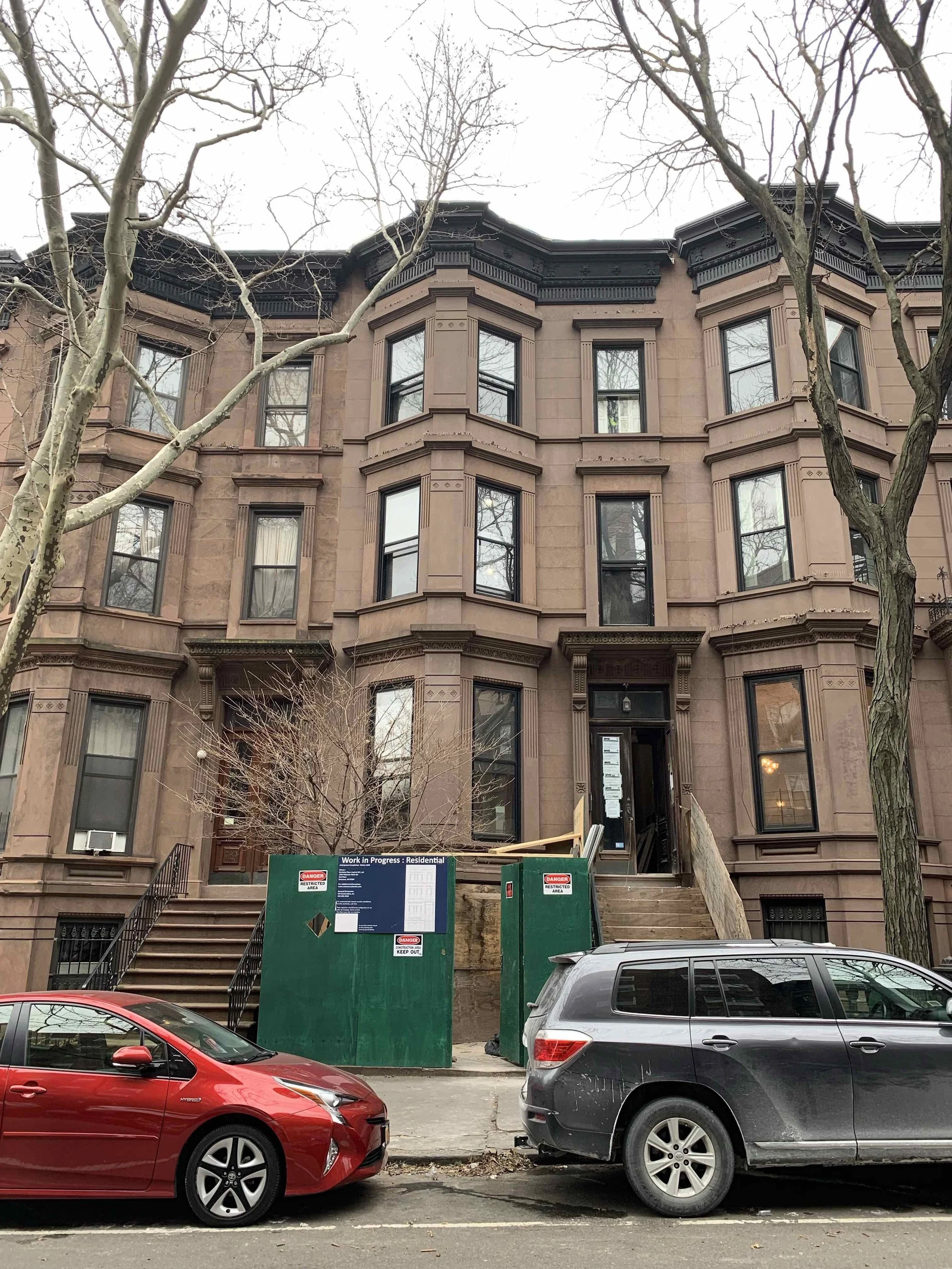 227 Berkley Pl April 19-06.jpeg