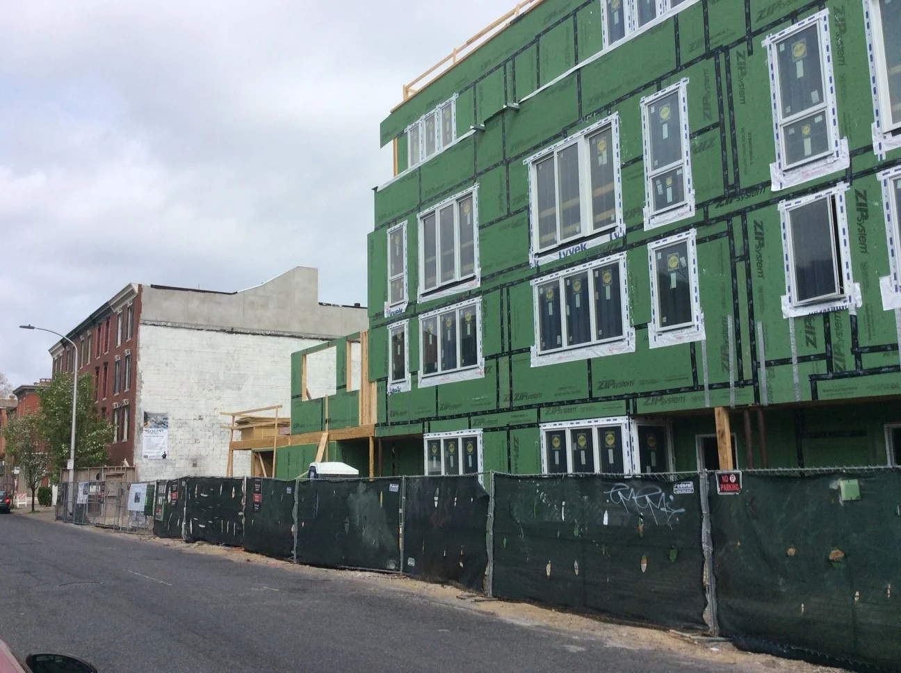 2031 Lombard Apr2019-03.JPG