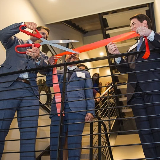 Design-Home-2016-Ribbon-Cutting.jpg