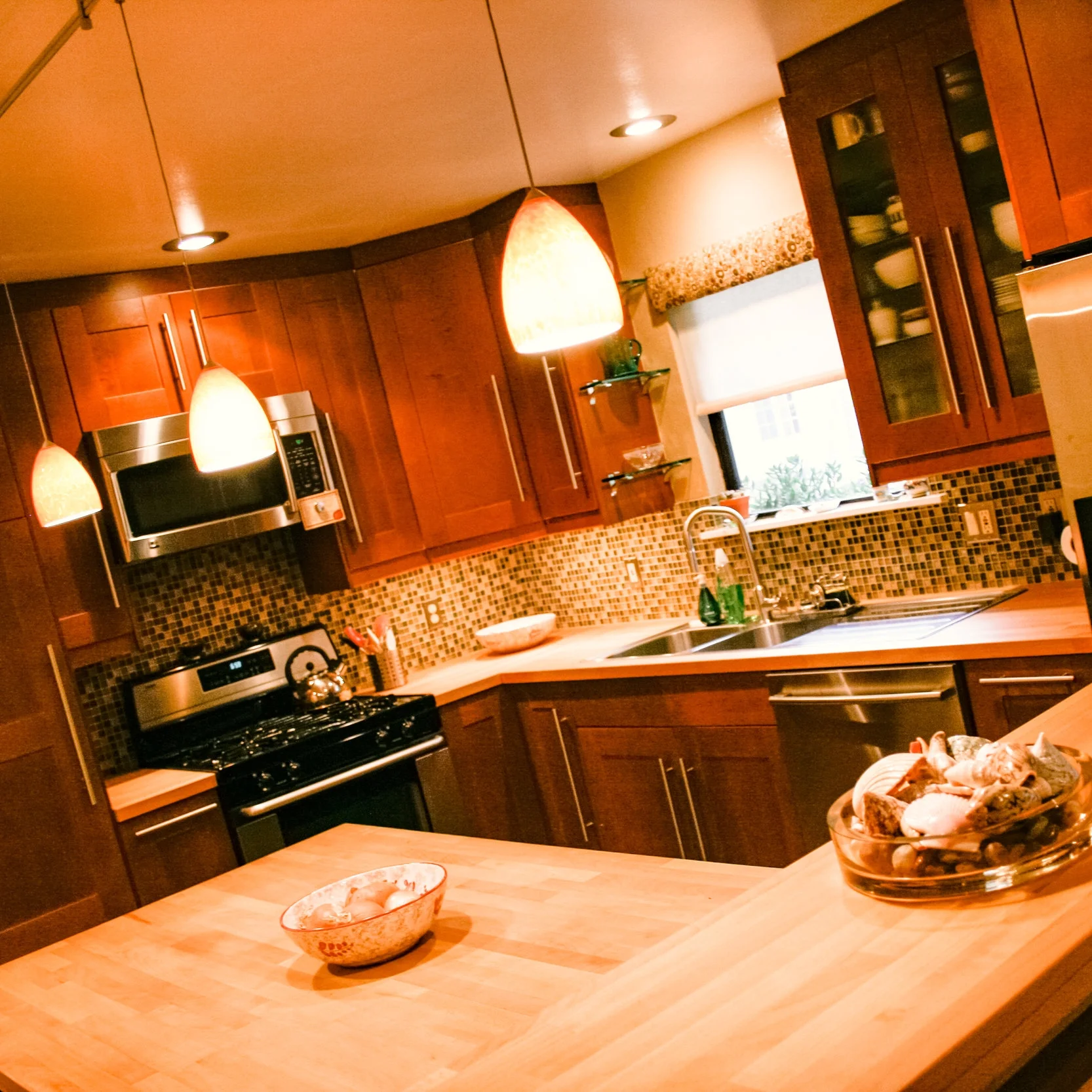 kitchen 2.jpg