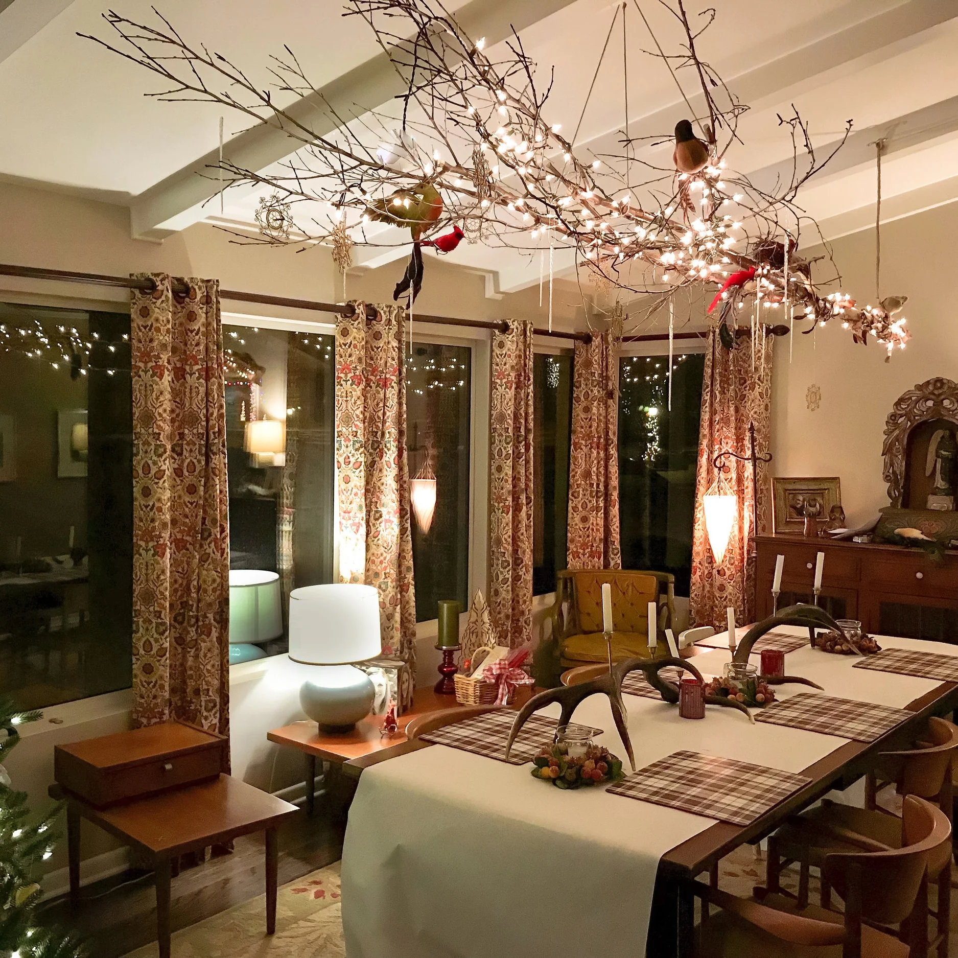 The chandelier at Christmas time…