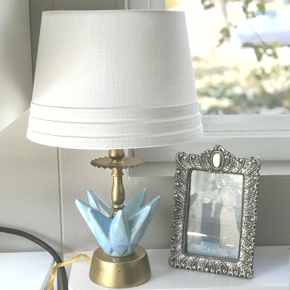 How To Make A Lamp Shade Ring Fit, How To Put A Shade On Table Lamp