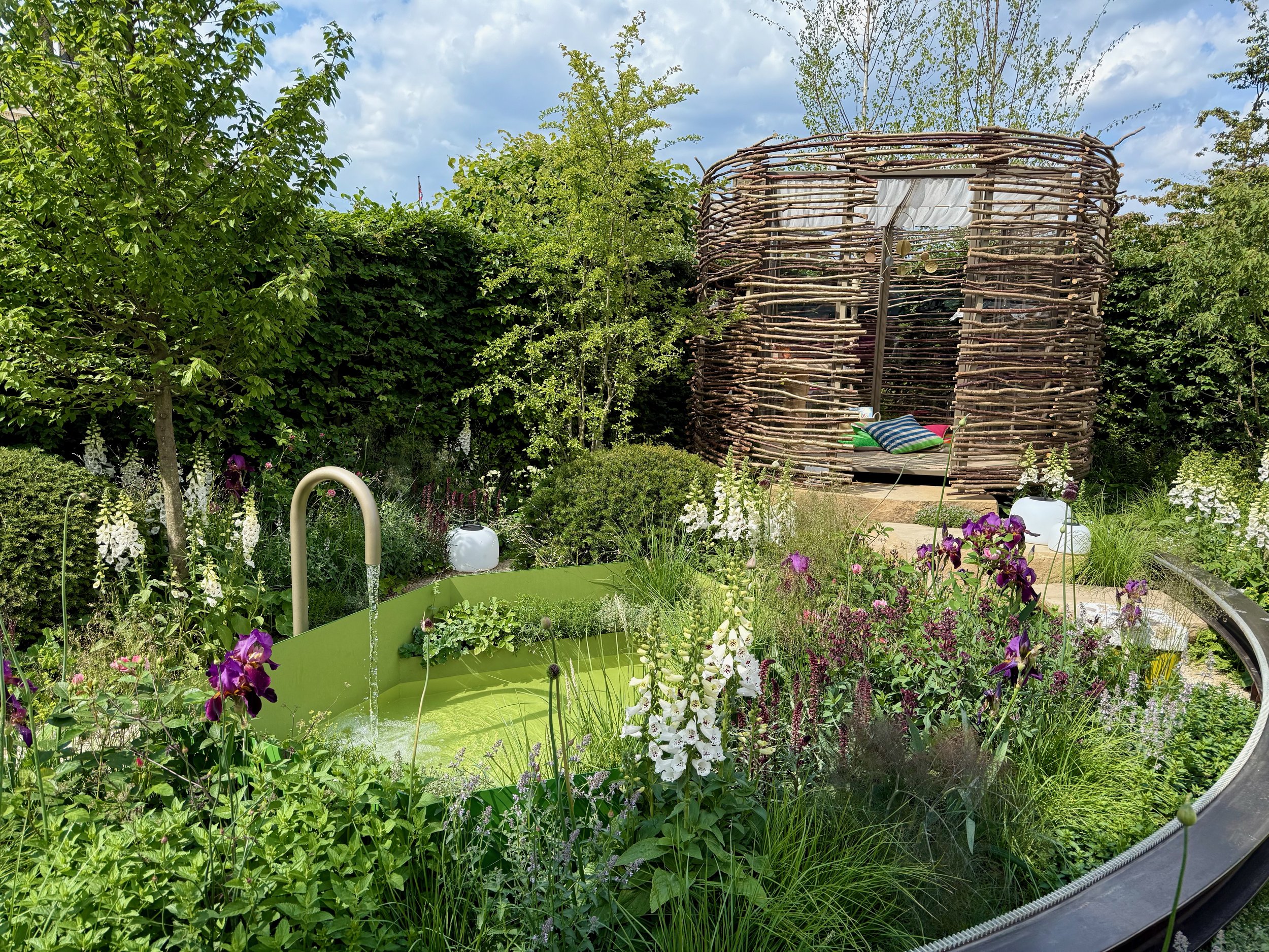 The A Place to Be Garden featured several rounded shrubs adding rhythm to the planting.