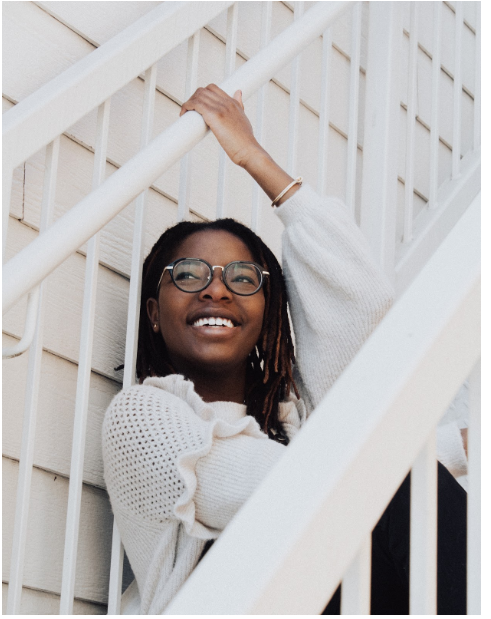 Jennifer Calheiros-Martin - Features Editor Born in Fortaleza, Brazil First Video Game Played: Sonic the Hedgehog (Master System) Favourite Video Game: Sonic the Hedgehog 2 (Mega Drive) Favourite Console: Sega Mega Drive/Genesis