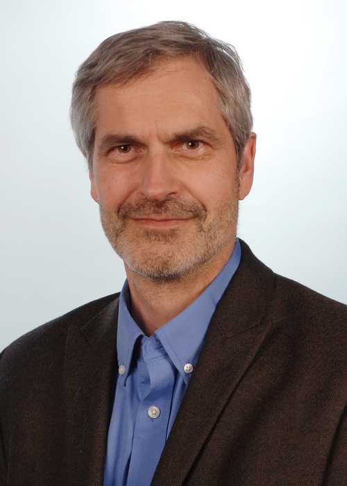 Dr. Matthias Clauss