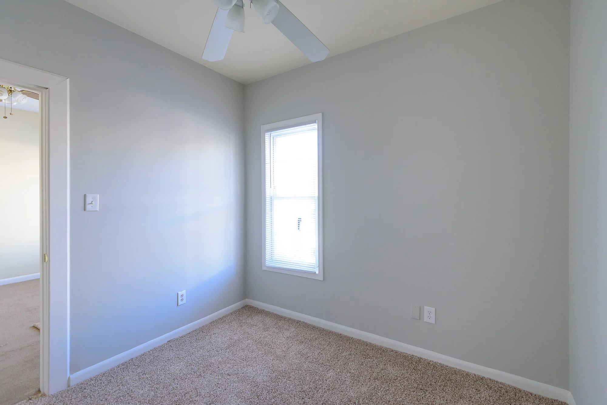 3224_belmont-21.jpg