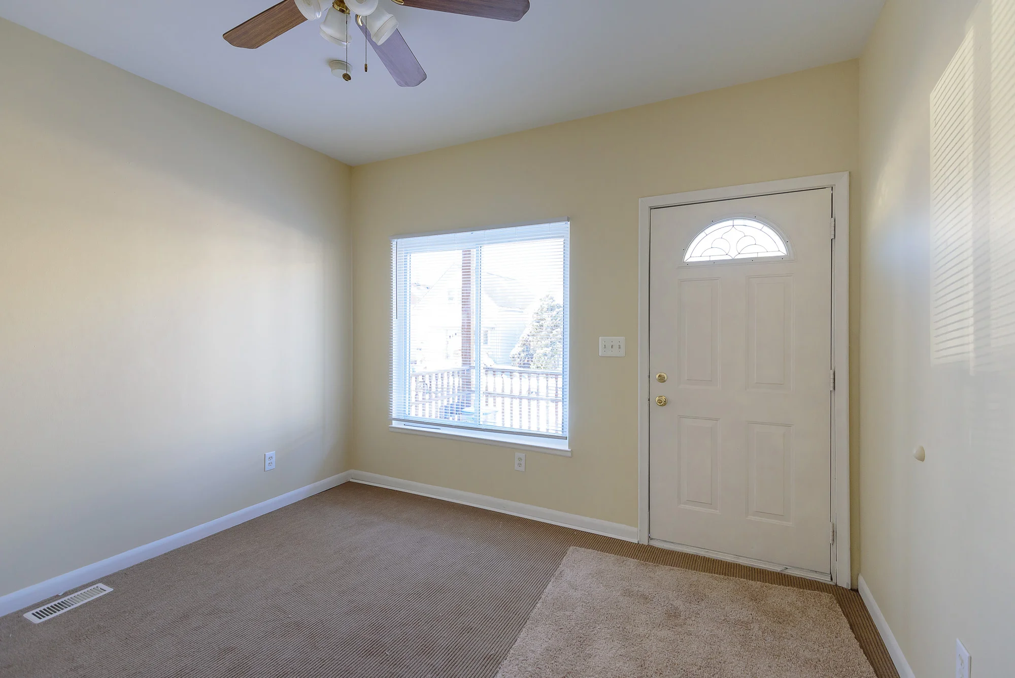 3224_belmont-24.jpg