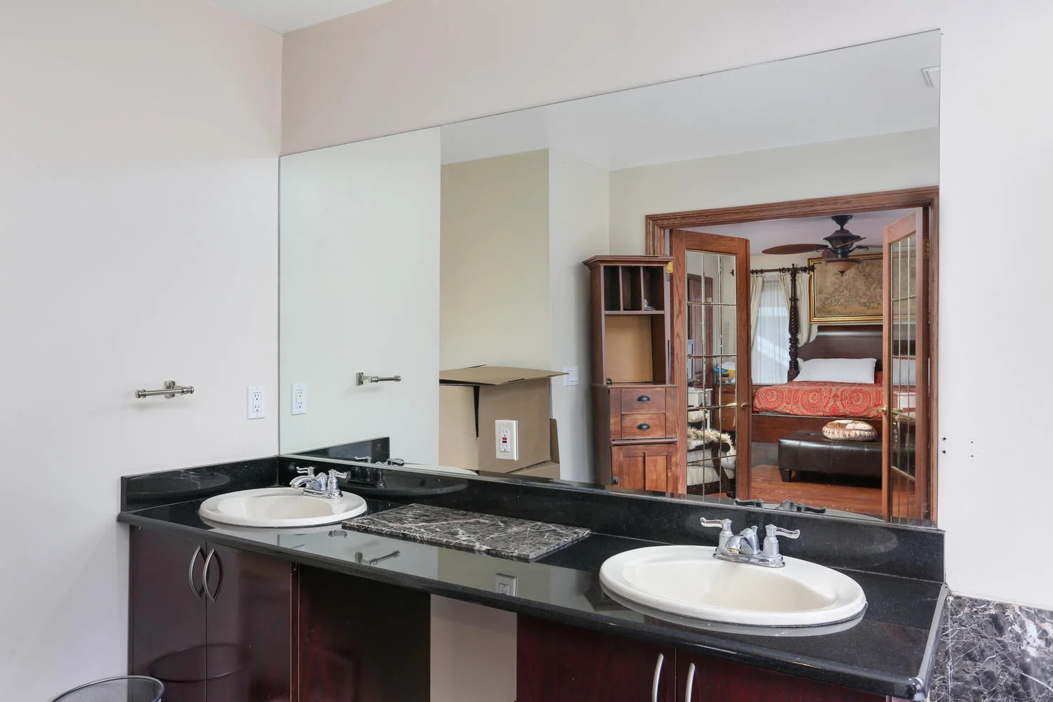 22440 Beech St Dearborn MI-large-026-30-22440 Beech Street-1500x1000-72dpi.jpg