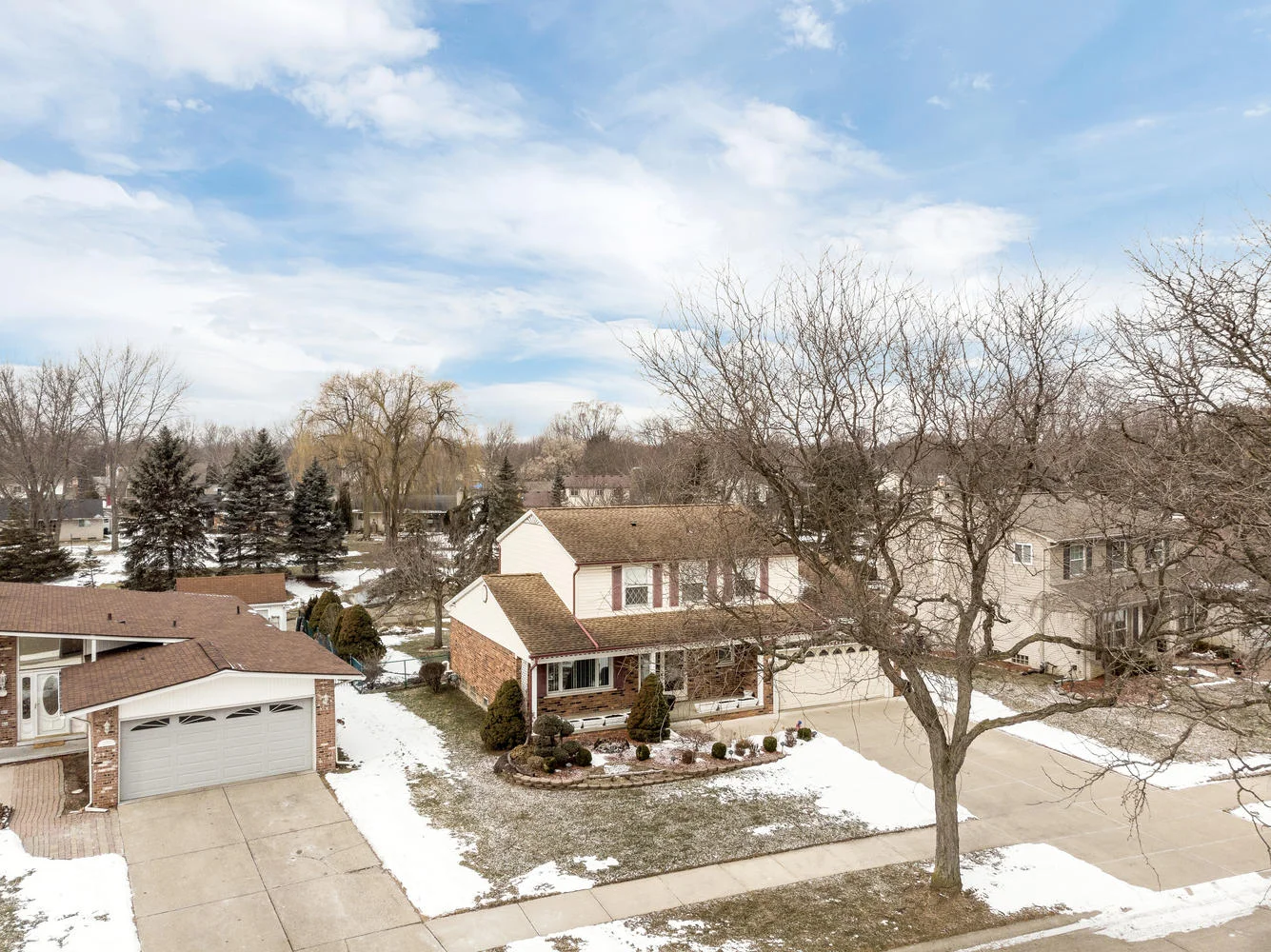 16321 Parklane St Livonia MI-large-033-7-16321 Parklane Street Livonia-1336x1000-72dpi.jpg