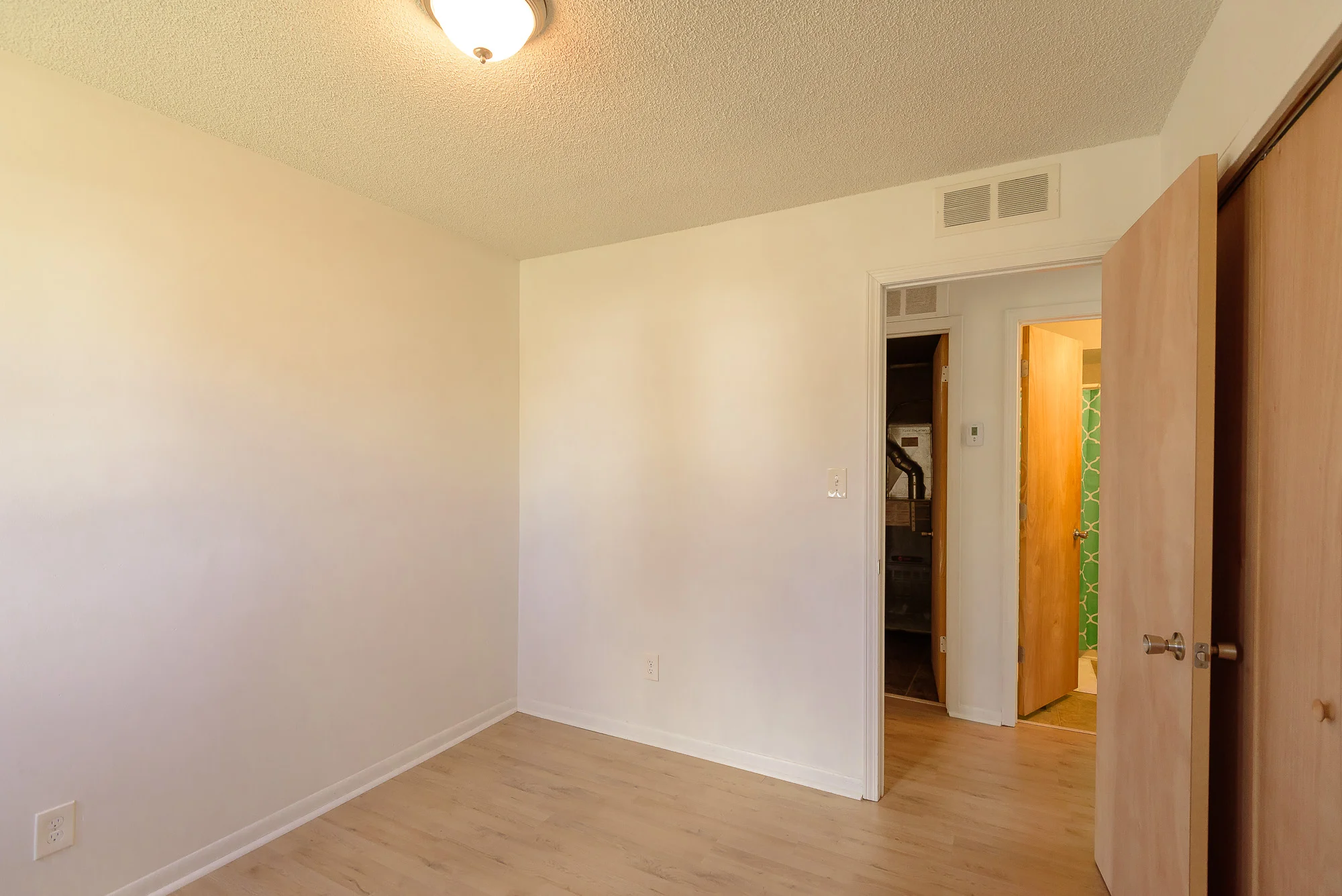 MTM_594_eugene-4.jpg