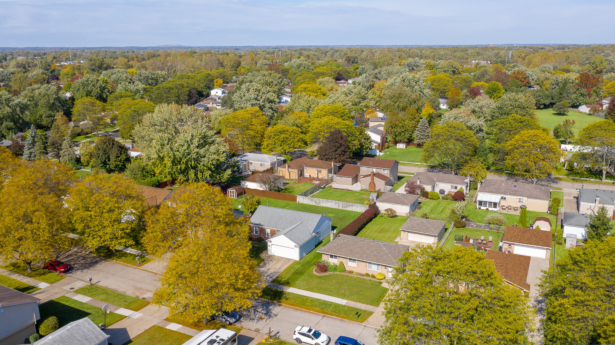 39820 Fox Valley — Moving The Mitten