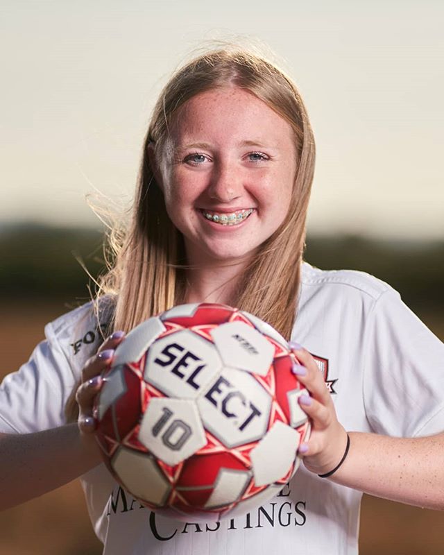 Another set from the PSA Girls 04!
.
.
.
#portraits #portraitphotography #soccer #soccerportraits #sports #sportsportraits #dof #pnw #snohomishcounty #marysvillewa #futbol #forcesoccer #forcesoccerclub #strobist #clipinfilter #nd64 #godoxad600 #godox