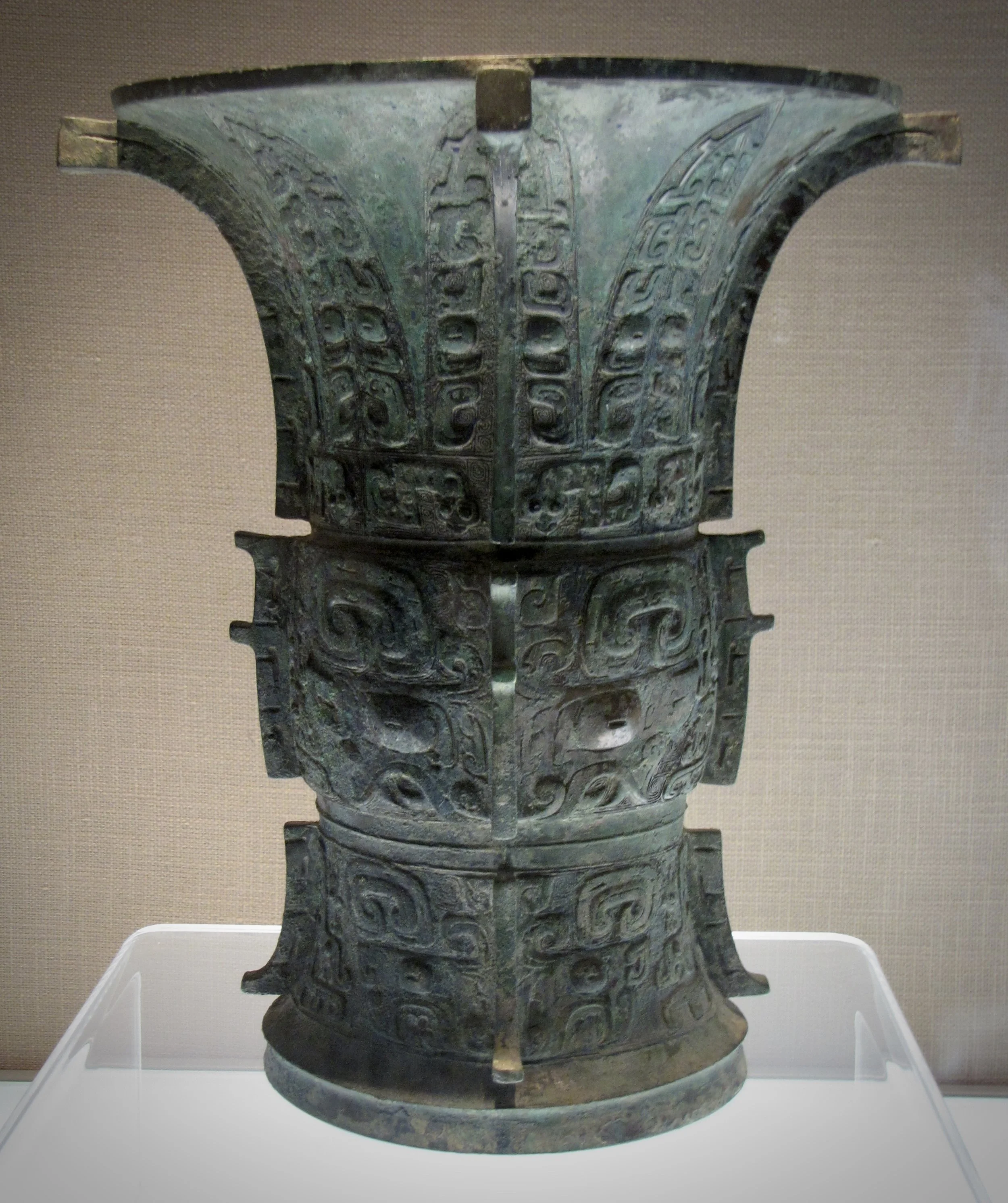 Zun vase with taotie design in the Capital Museum, Beijing. Mid-11th–mid-10th century BCE, Western Zhou period. Photo by Renée DeVoe Mertz.