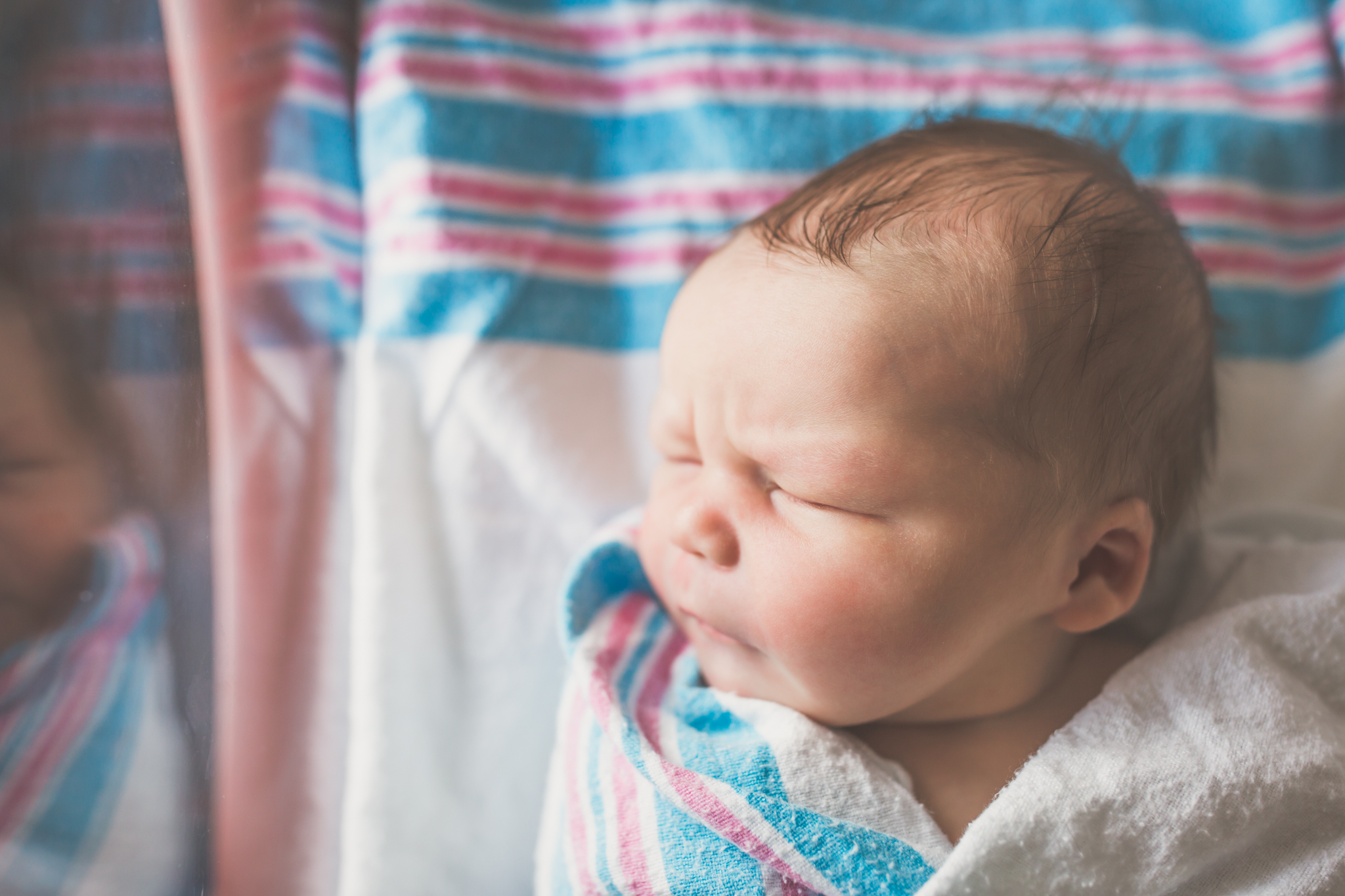 Newborn hospital fresh 48 Session Cara Peterson Photography Rockford IL-4.jpg