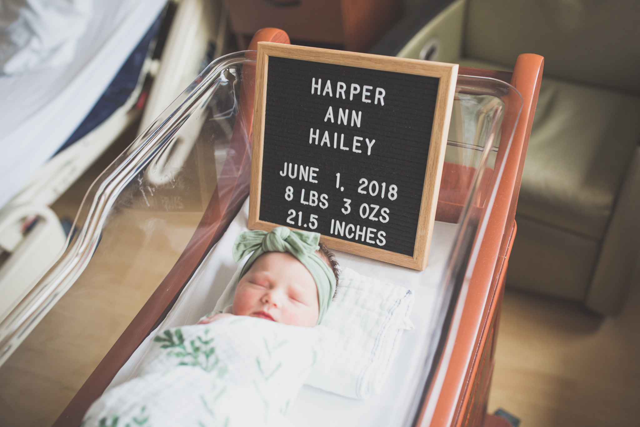 Newborn hospital fresh 48 Session Cara Peterson Photography Rockford IL-19.jpg