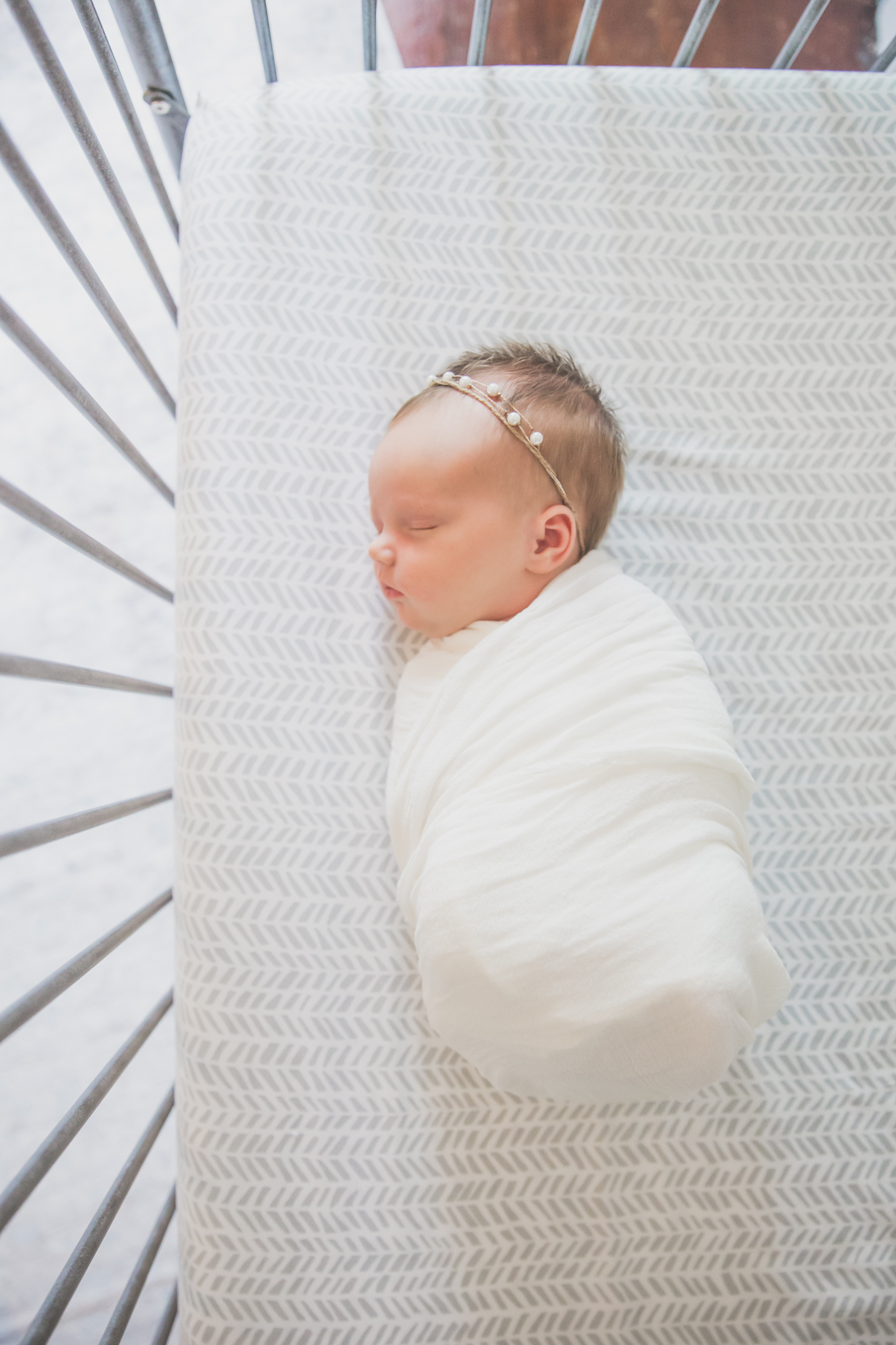 Newborn lifestyle studio 48 Session Cara Peterson Photography Rockford IL-45.jpg