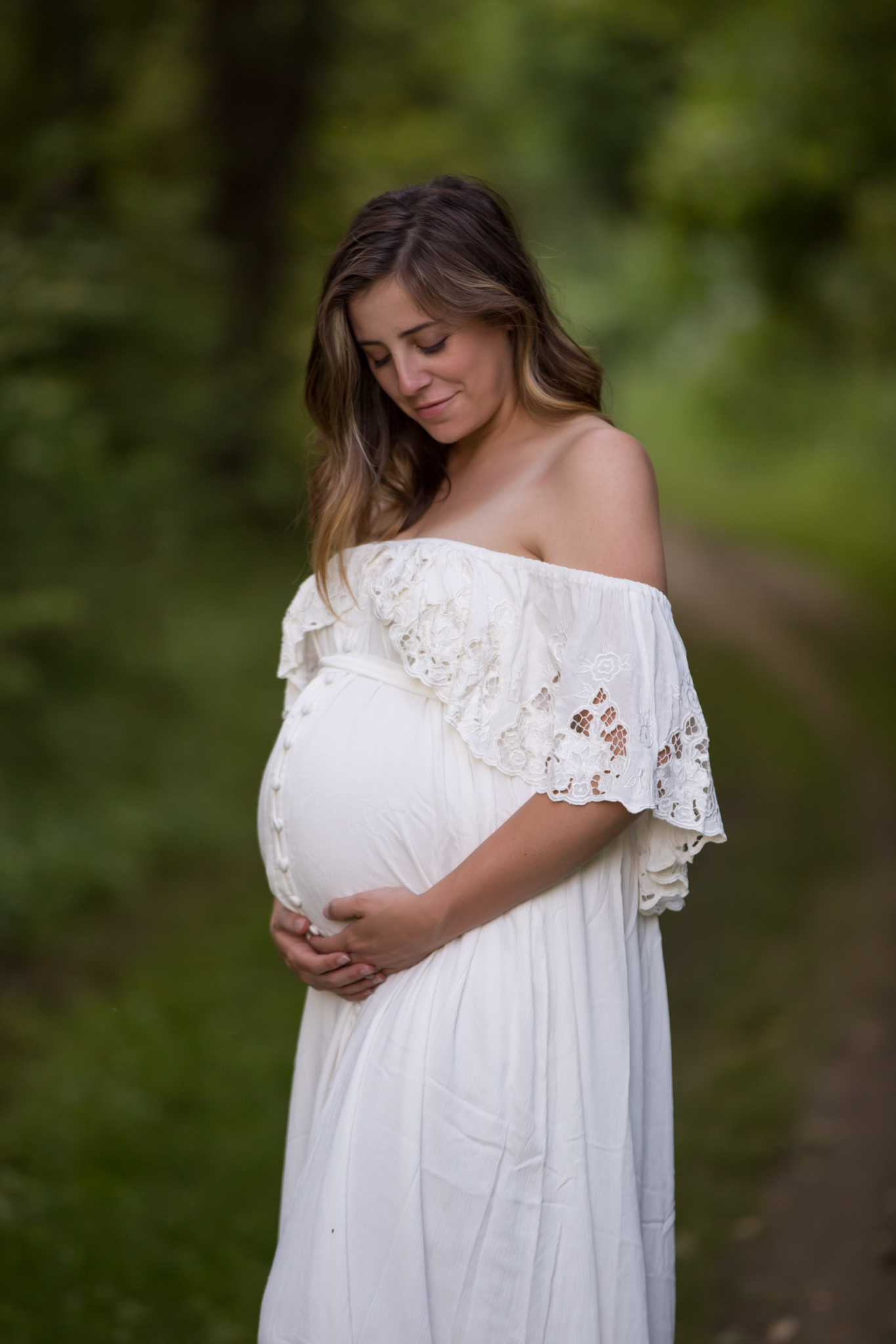 Maternity outdoors Studio Session Cara Peterson Photography Rockford IL-4.jpg