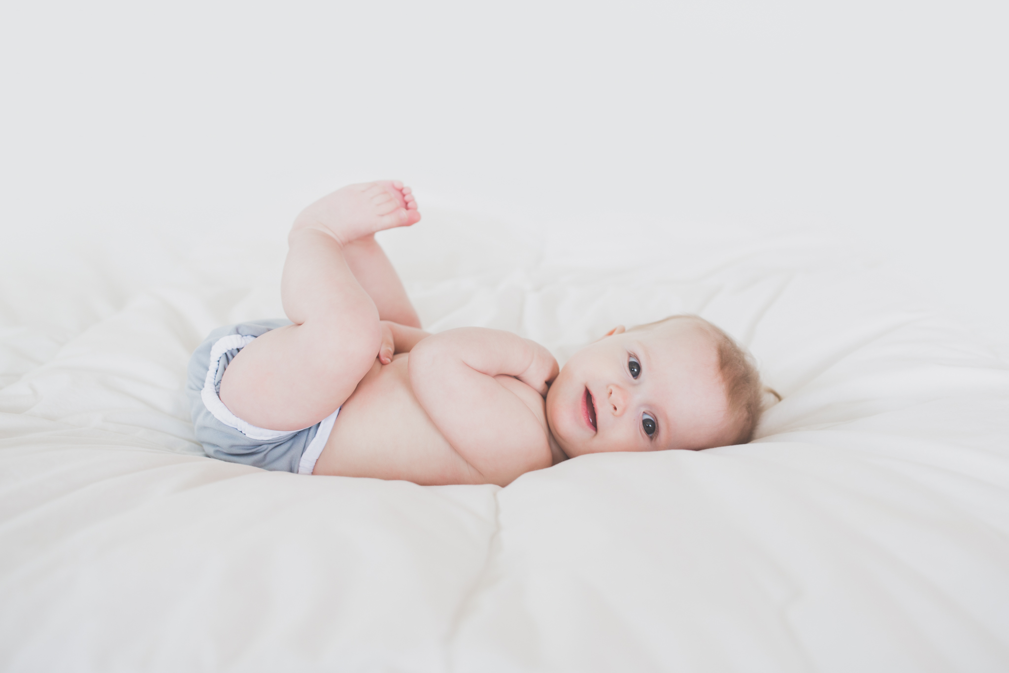 Milestone cake smash Newborn Studio Session | Cara Peterson Photography Rockford IL-2-3.jpg