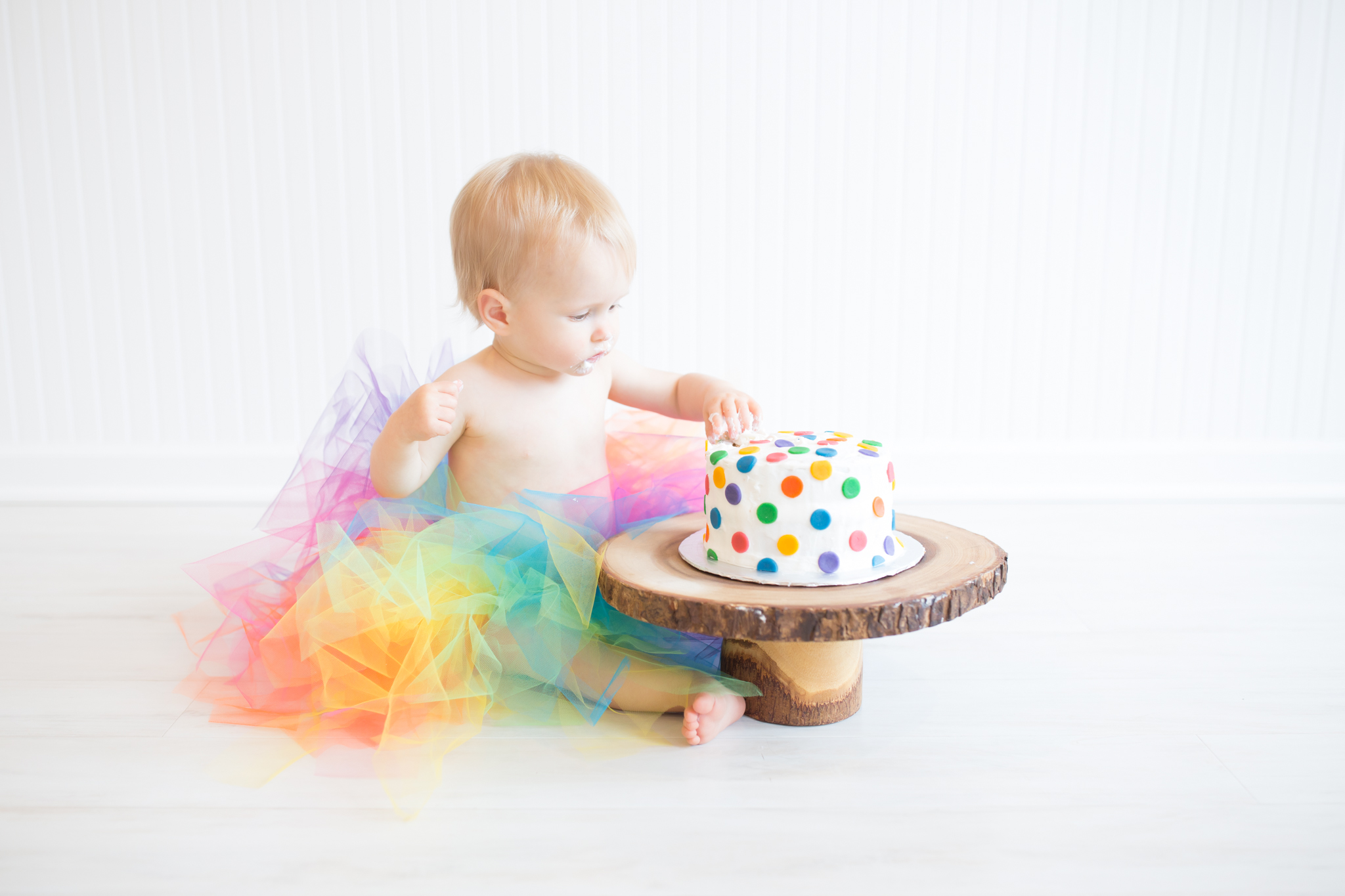 Milestone cake smash Newborn Studio Session | Cara Peterson Photography Rockford IL-10.jpg