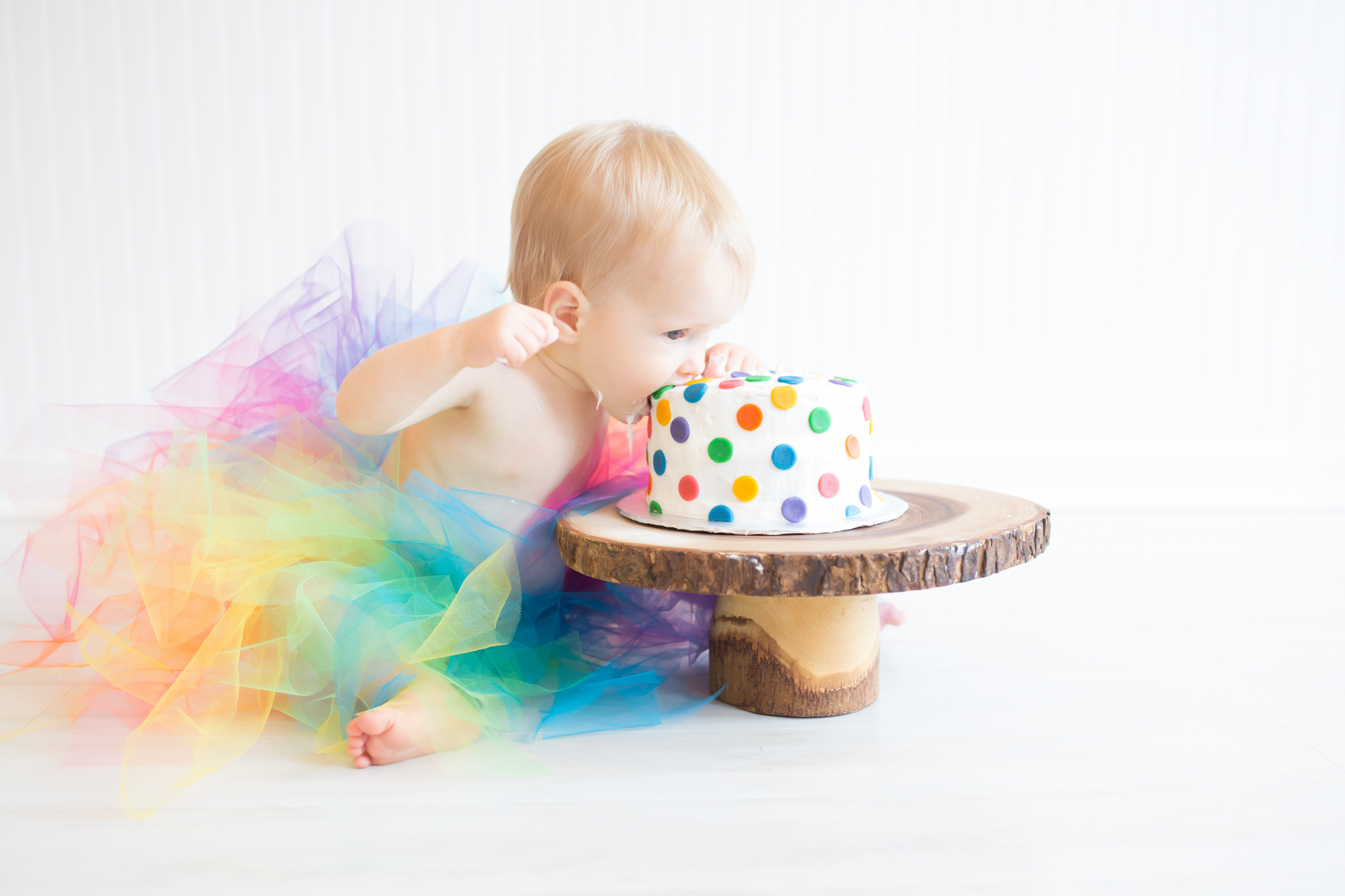 Milestone cake smash Newborn Studio Session | Cara Peterson Photography Rockford IL-12.jpg